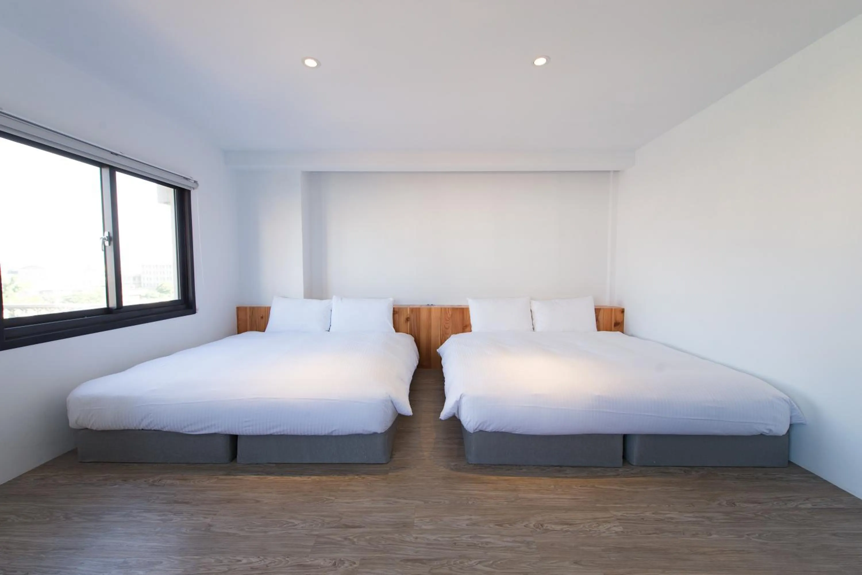 Decorative detail, Bed in Traveller Inn TieHua Cultural and Creative Hotel