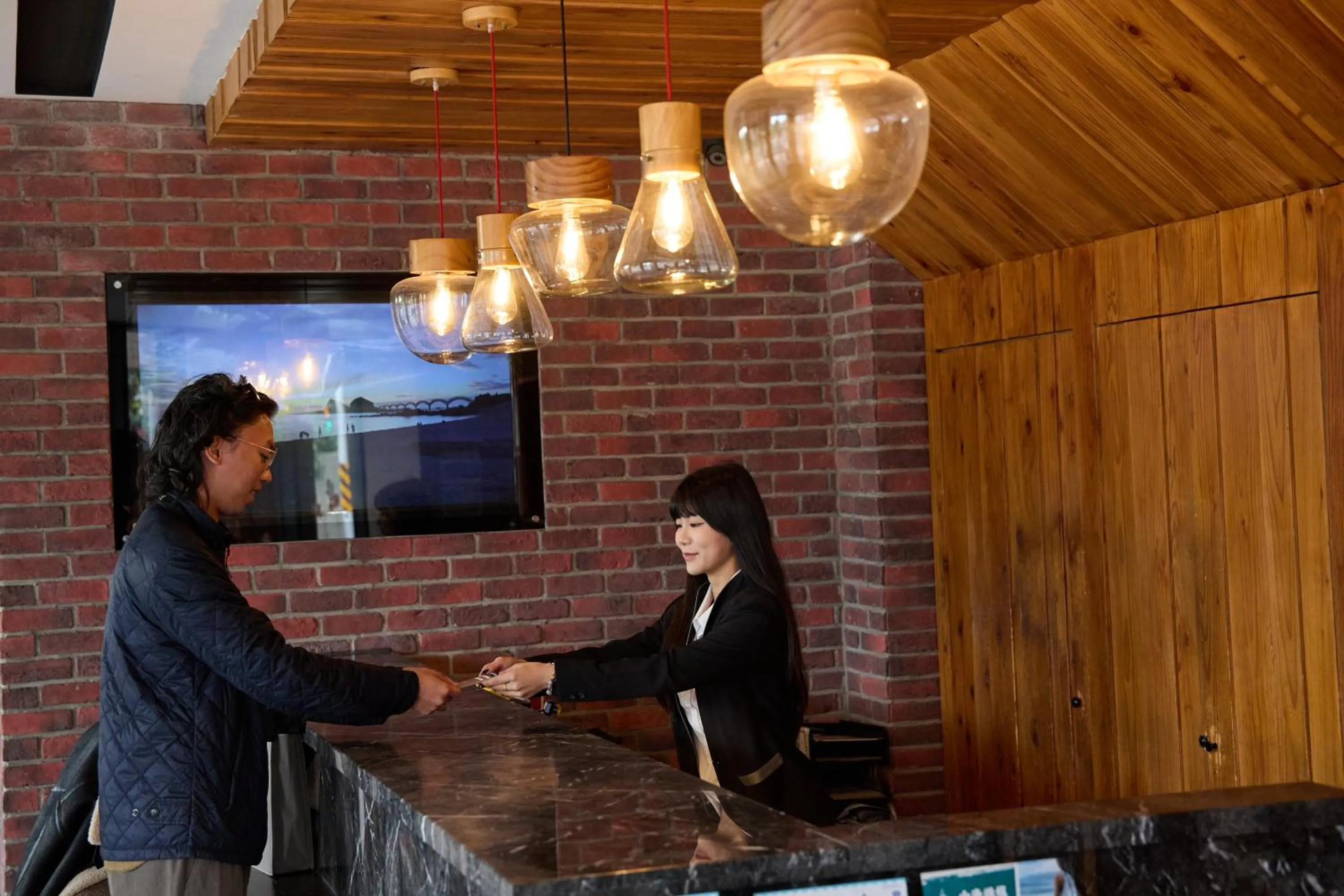 Lobby or reception in Traveller Inn TieHua Cultural and Creative Hotel