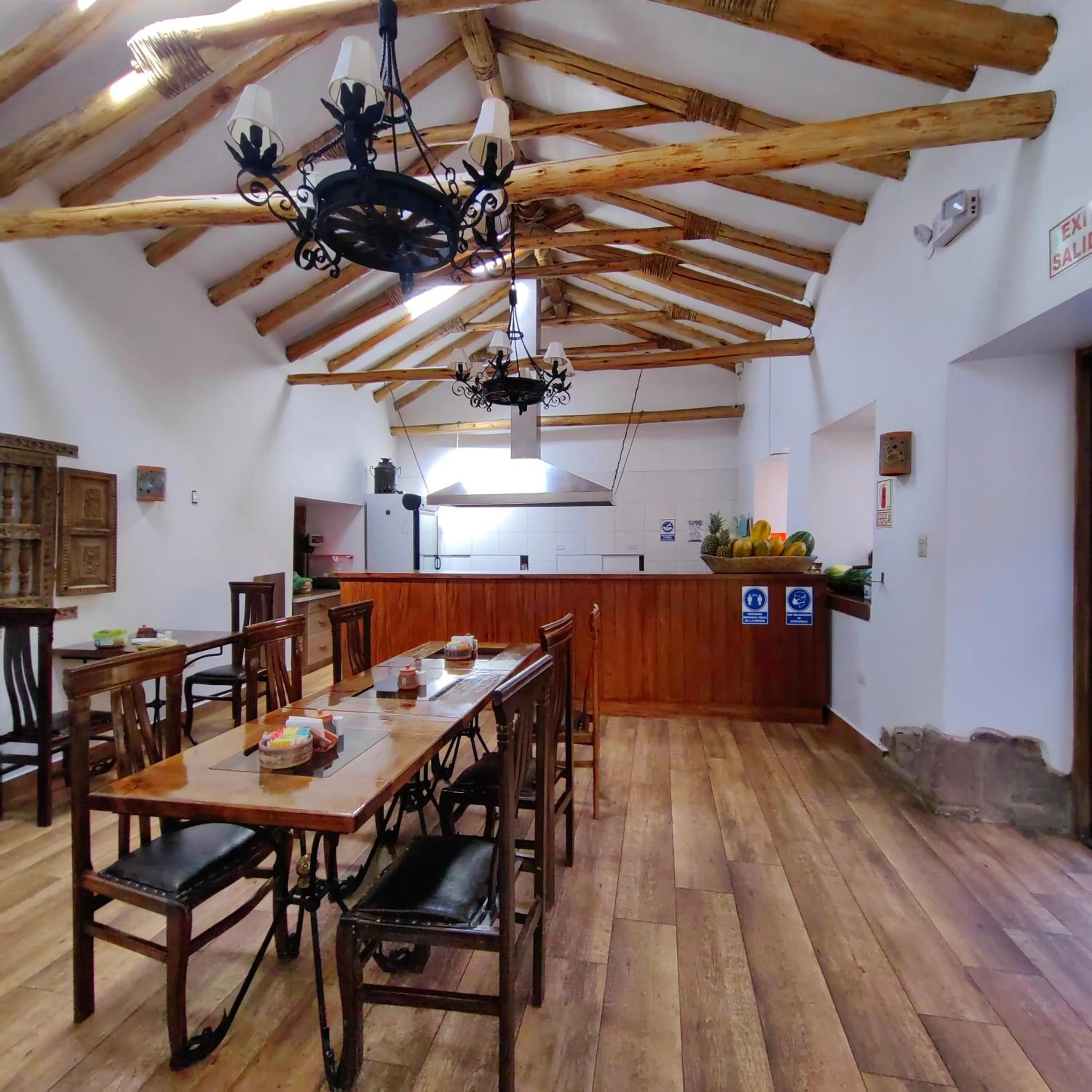 Kitchen or kitchenette in Hotel Rumi Punku