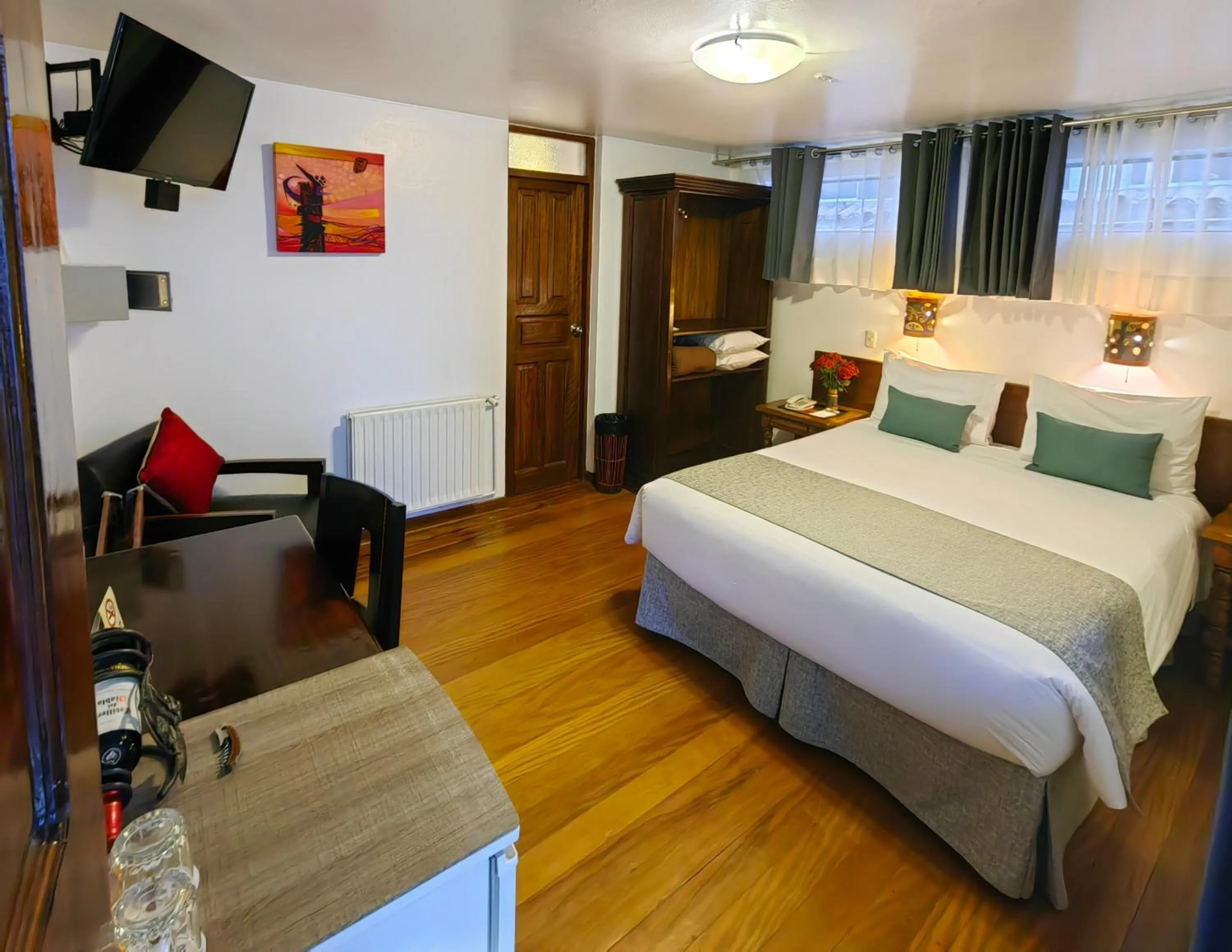 Bed in Hotel Rumi Punku