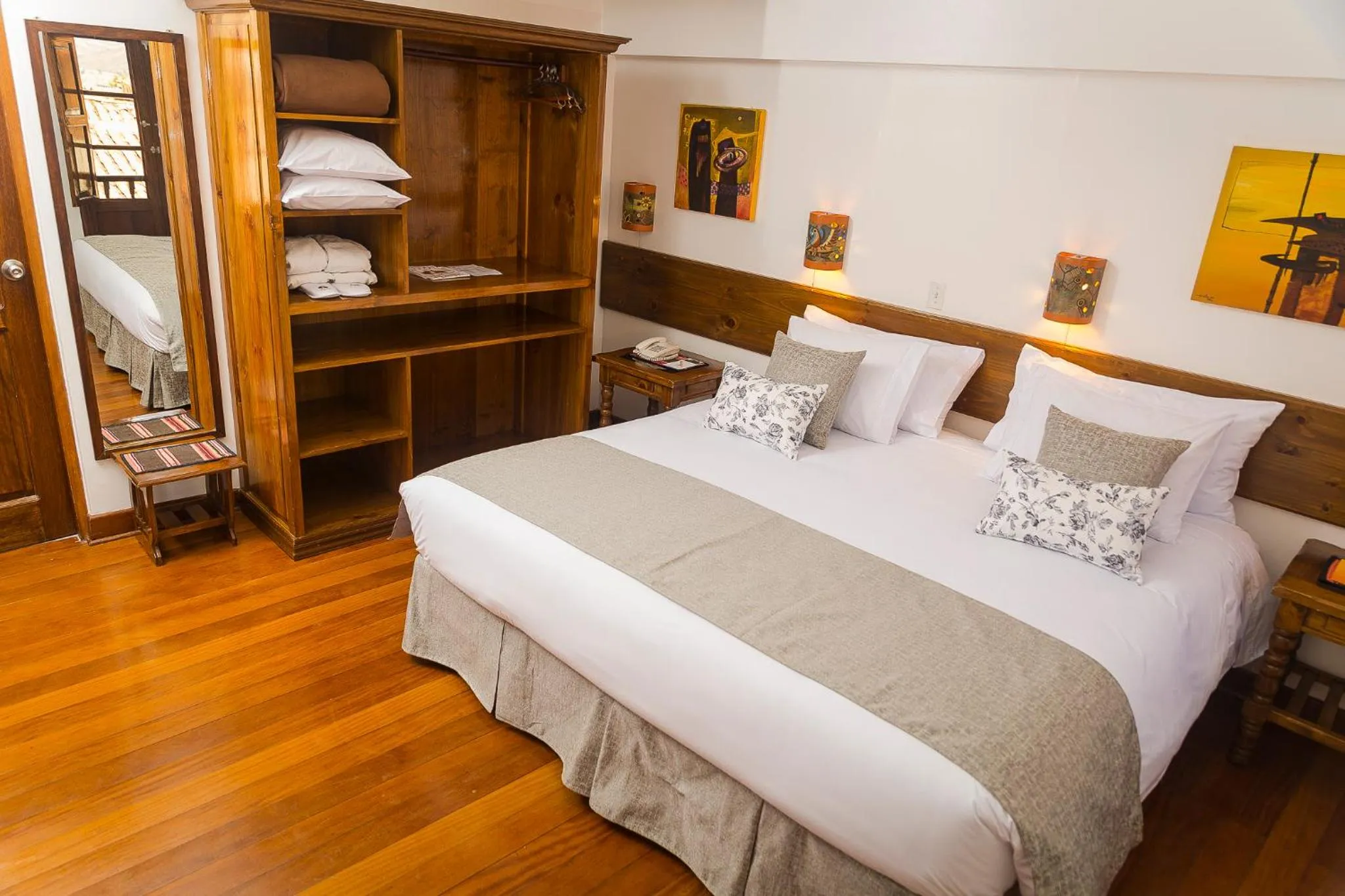 Bed in Hotel Rumi Punku