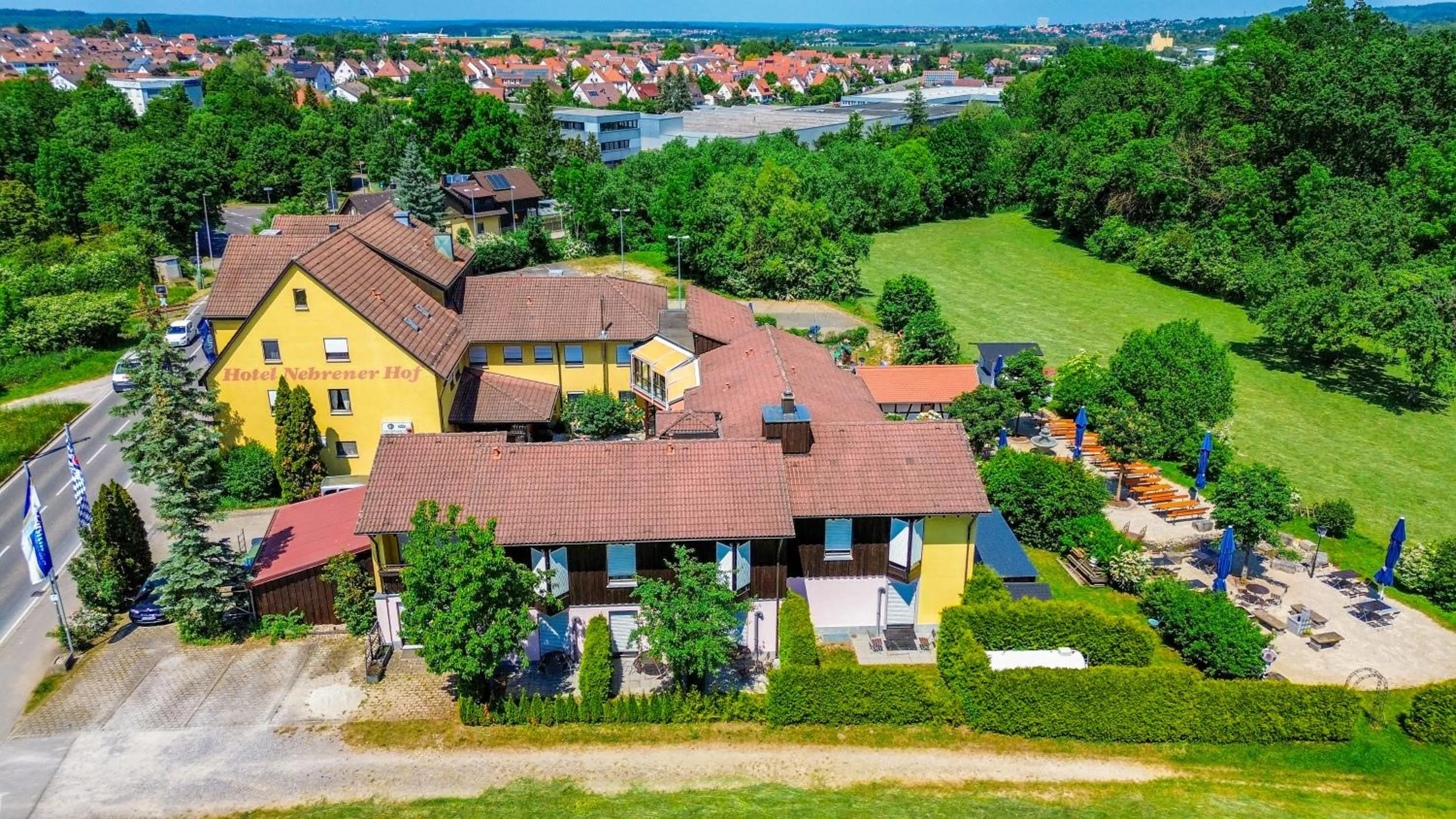 Property building in Hotel und Restaurant Nehrener Hof