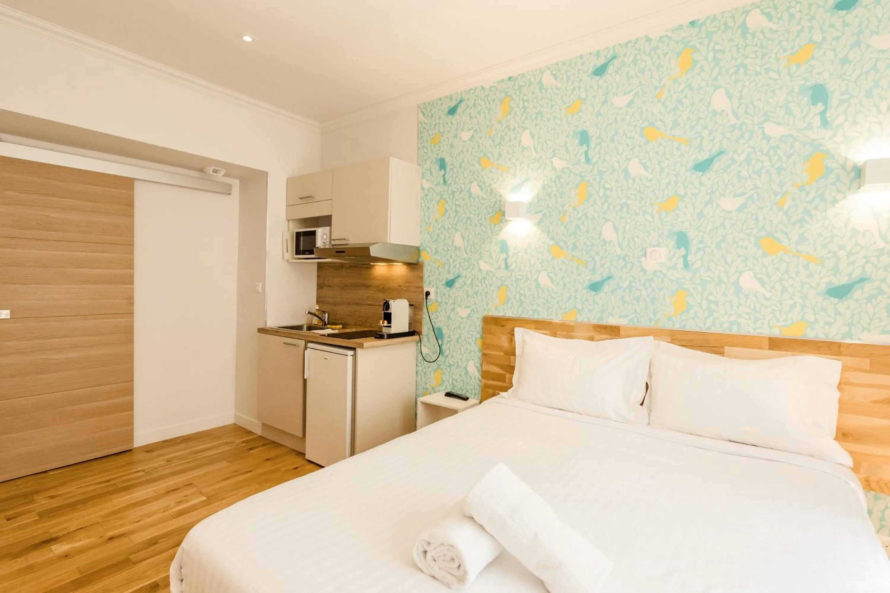 Coffee/tea facilities, Bed in Nice Home - Studios Lido