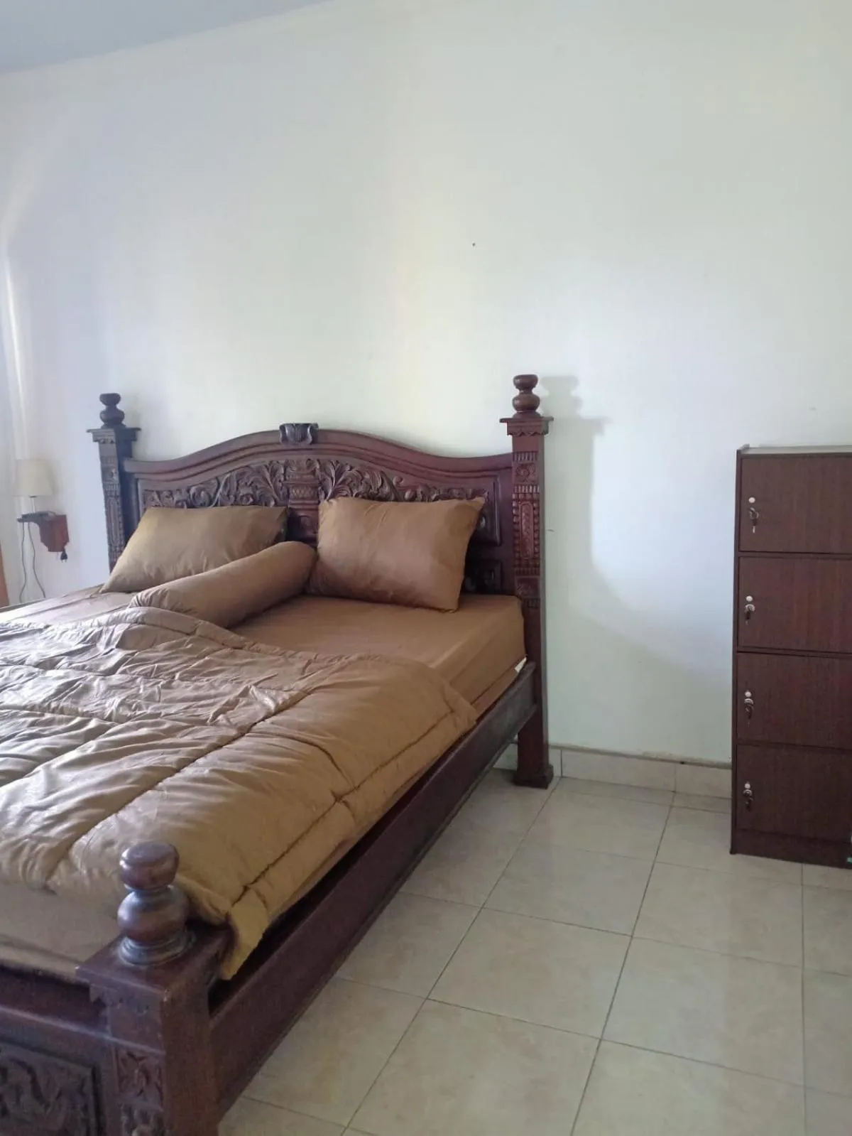 Bed in Sekumpul Local House