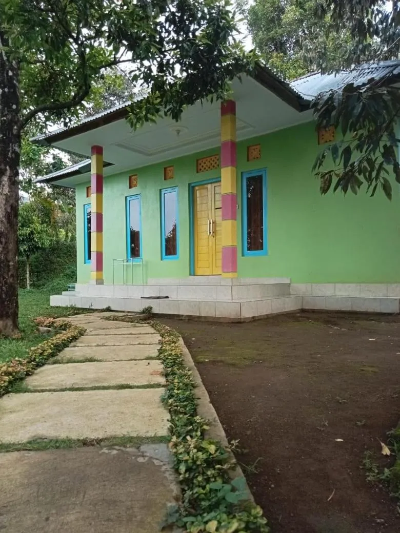 Sekumpul Local House