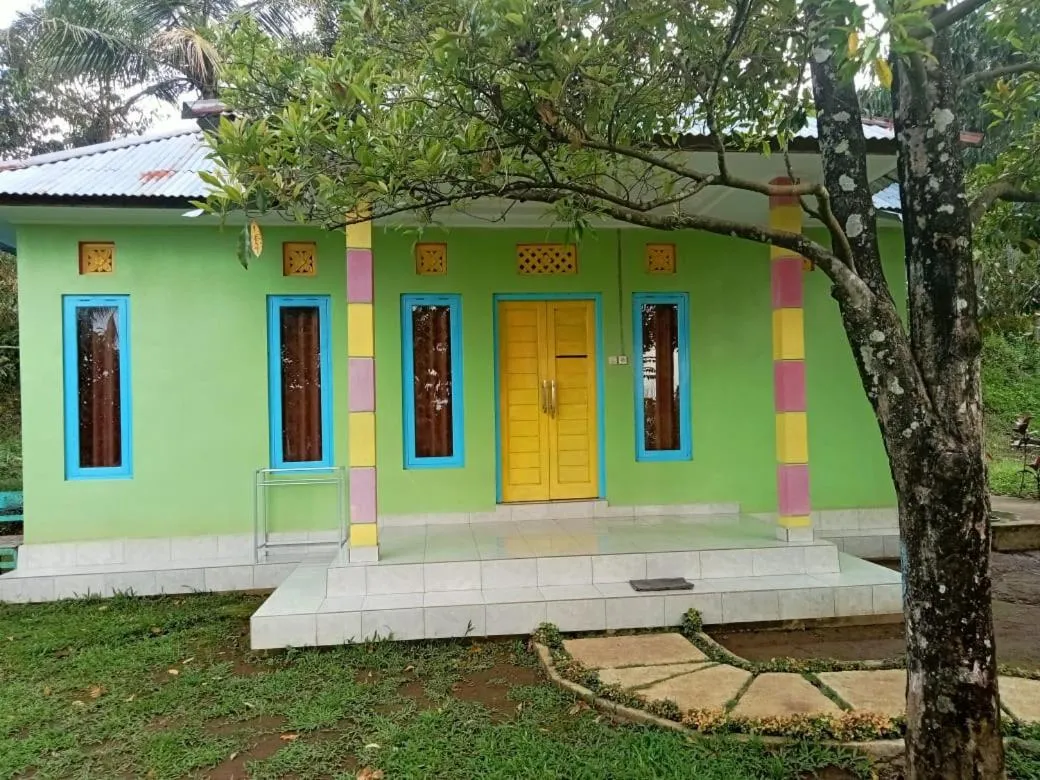 Sekumpul Local House