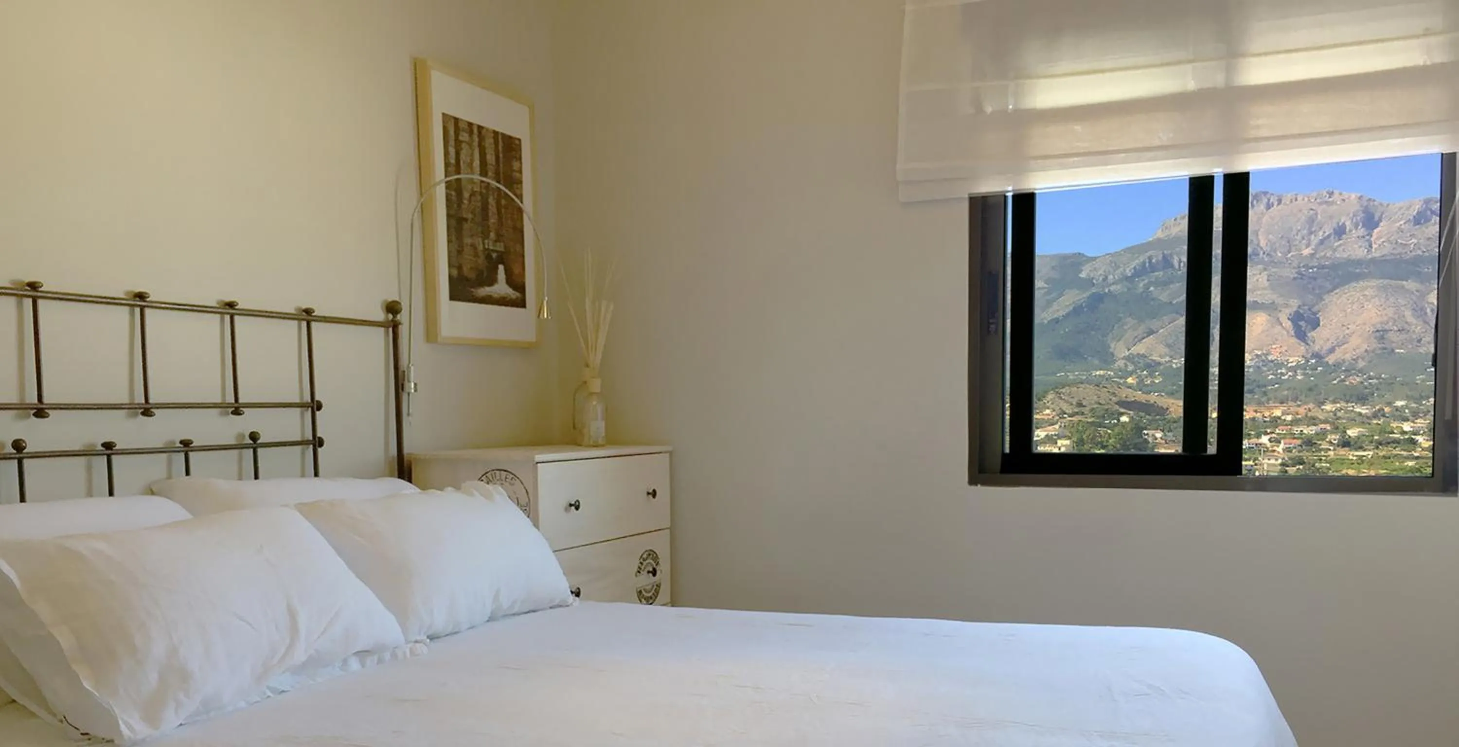 Mountain view, Bed in Fornet_24
