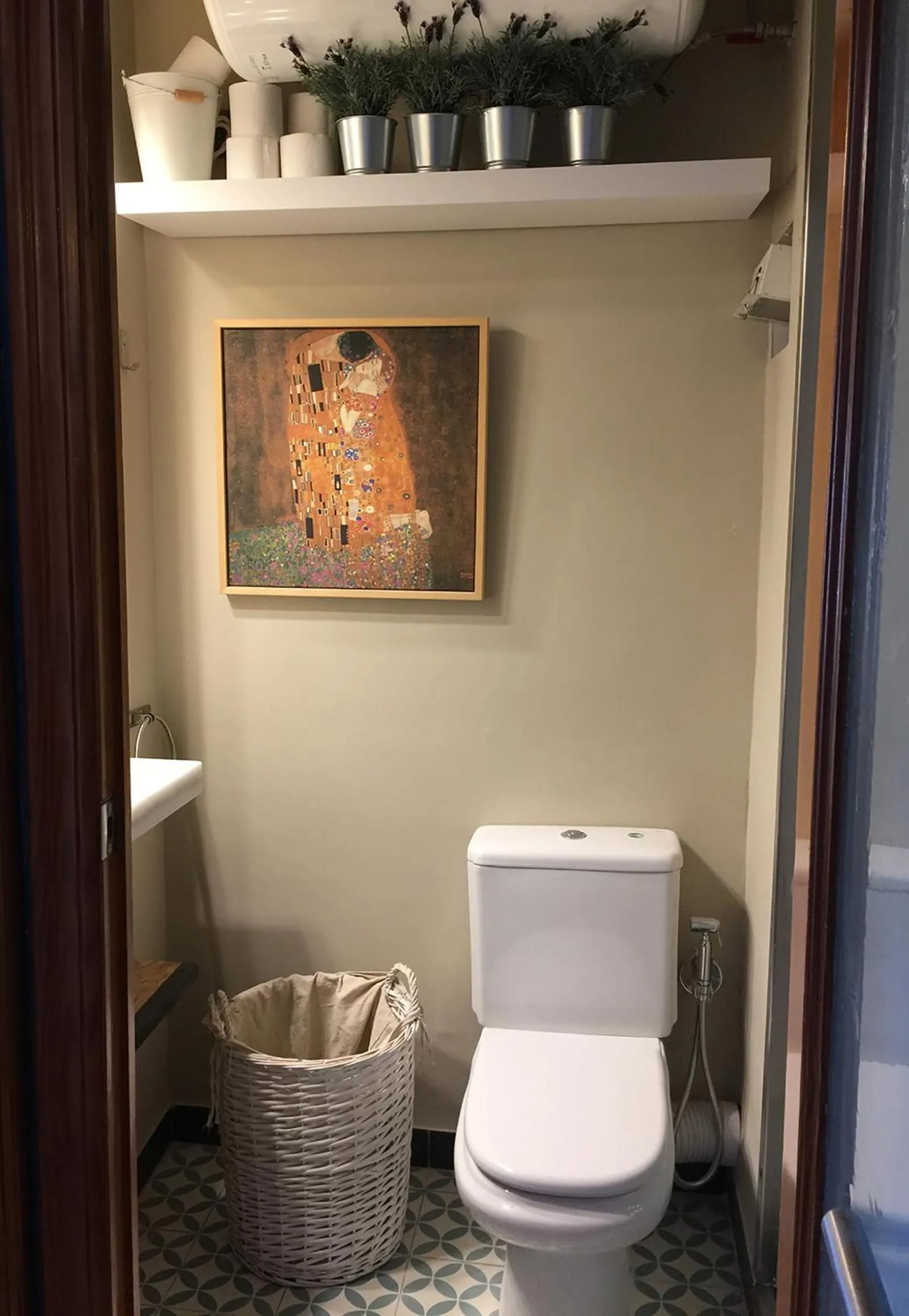Toilet in Fornet_24