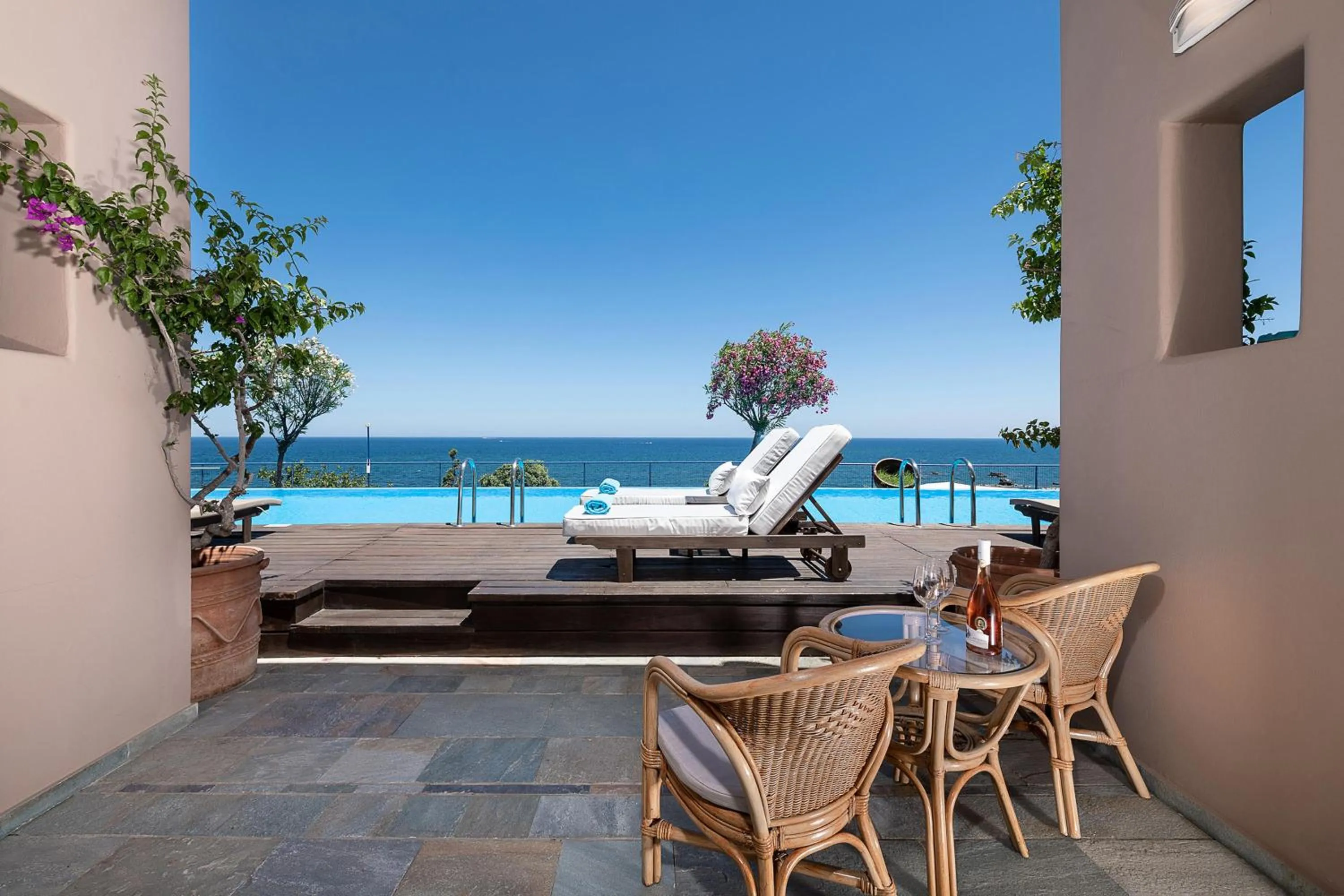 Photo of the whole room in Leptos Panorama Hotel