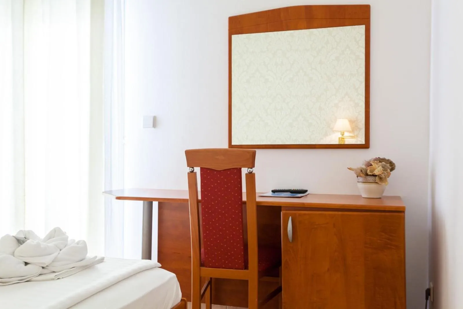 Photo of the whole room in Hotel Adria