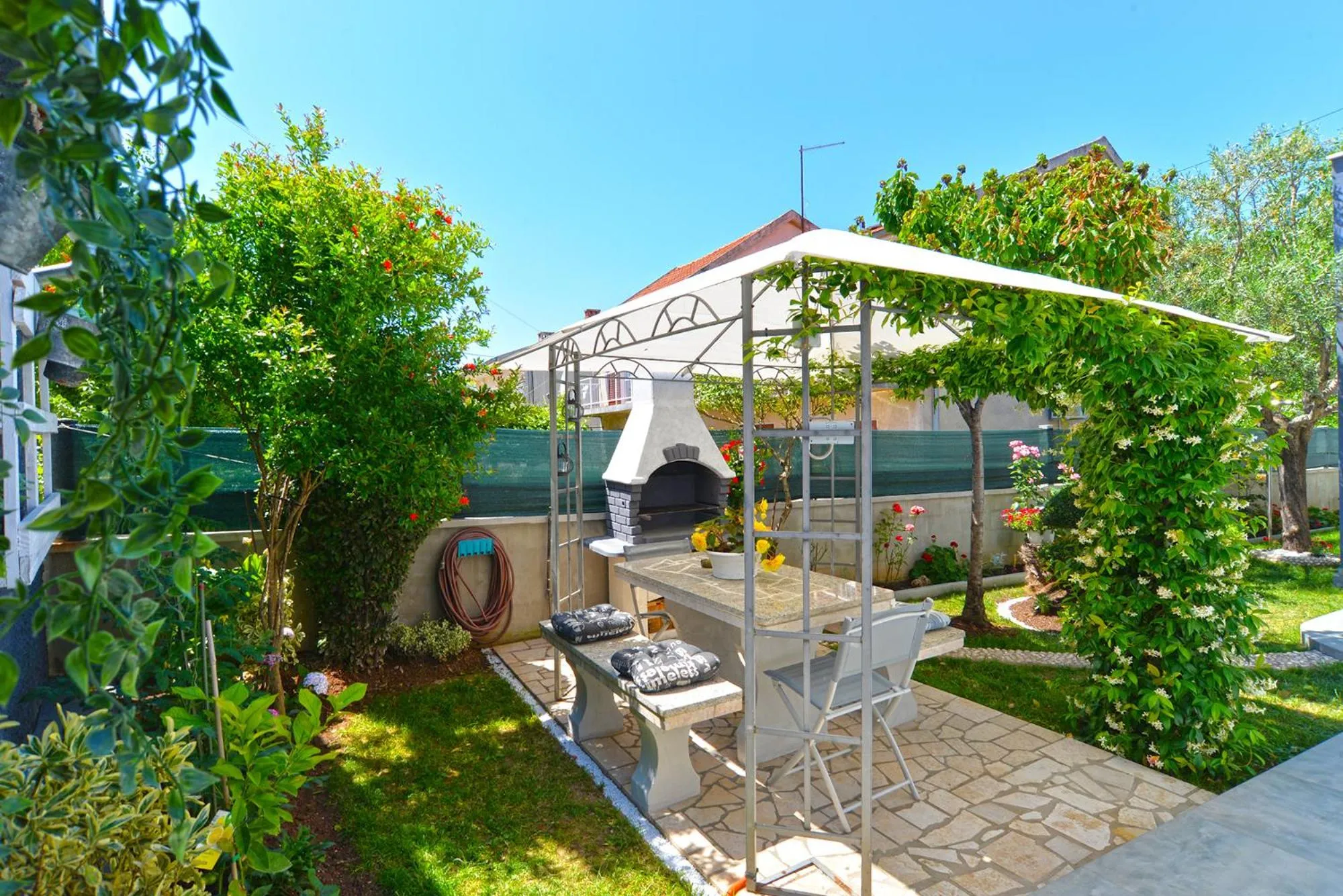 Apartments Ilija 1363
