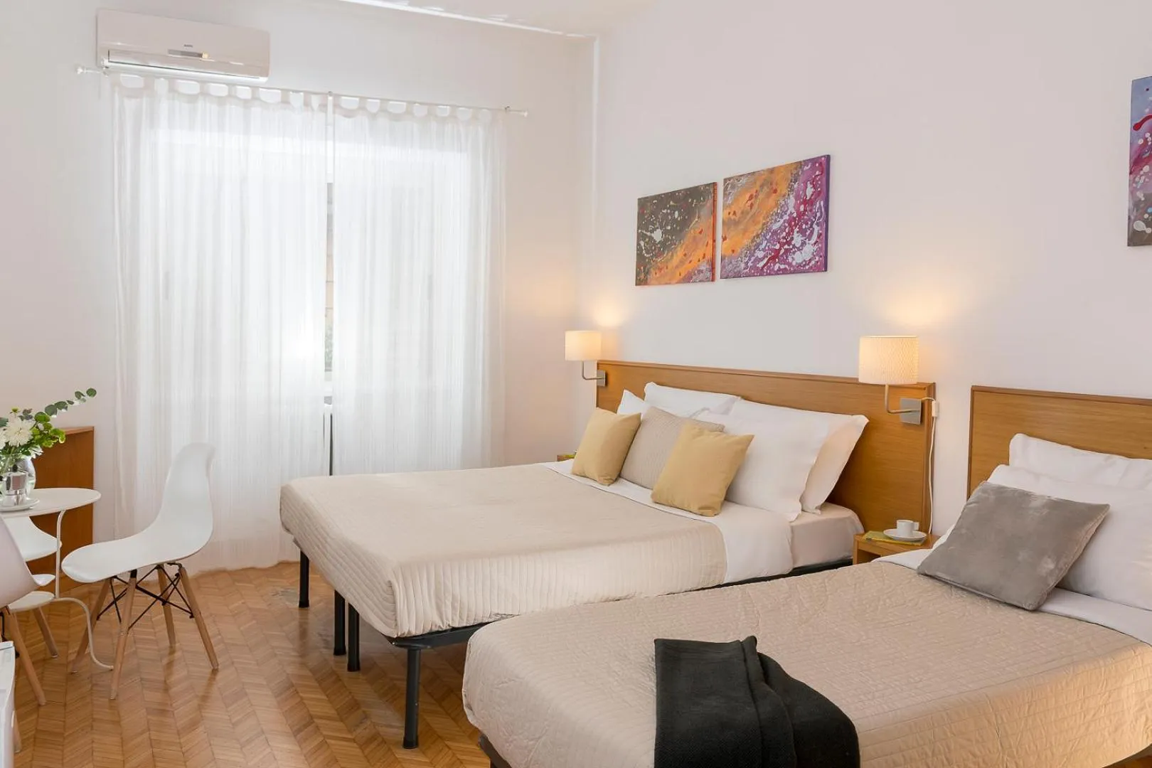 Bed in Aurelia 429 Fine Town House