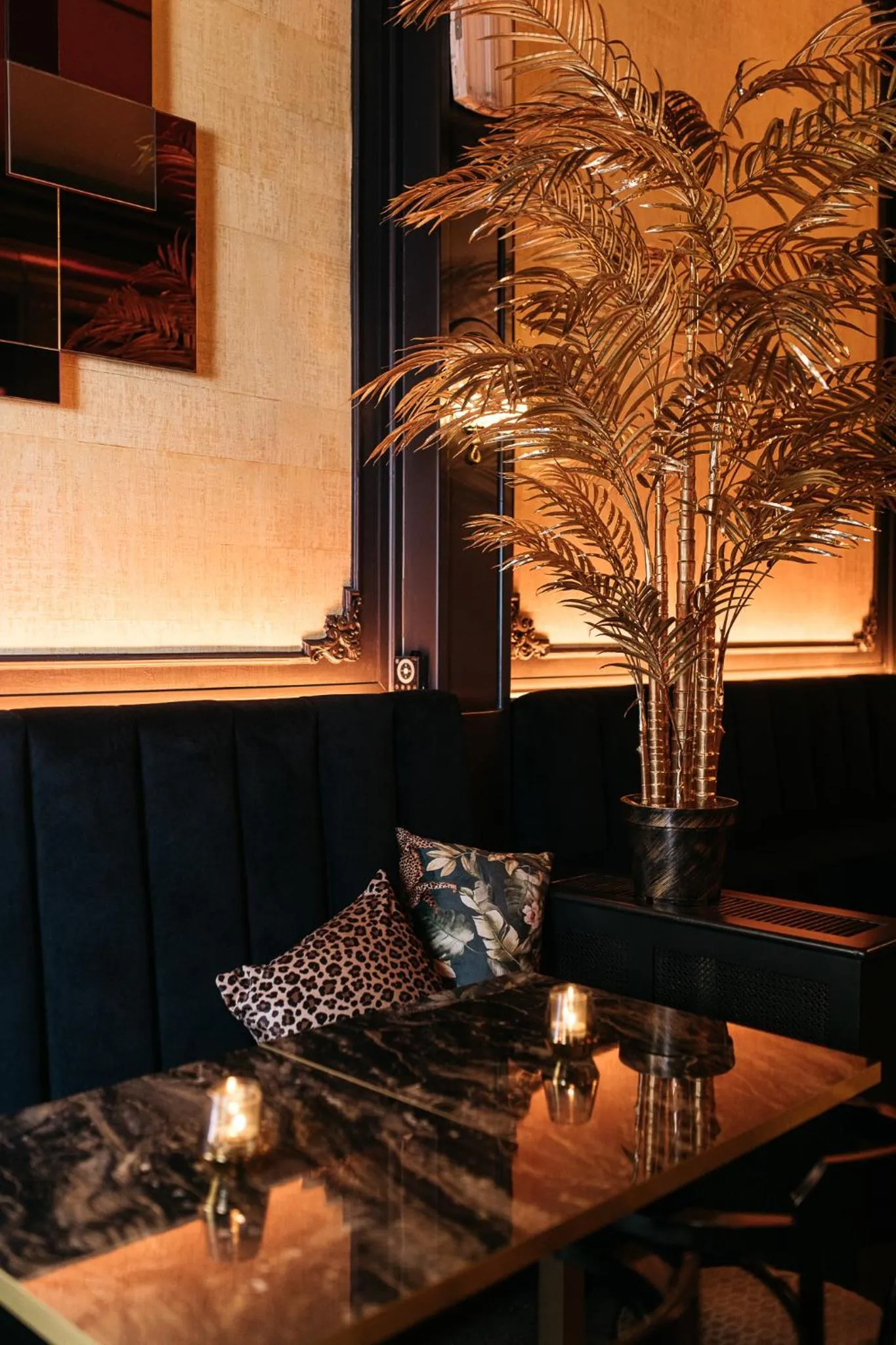 Restaurant/places to eat in Hotel Britannique