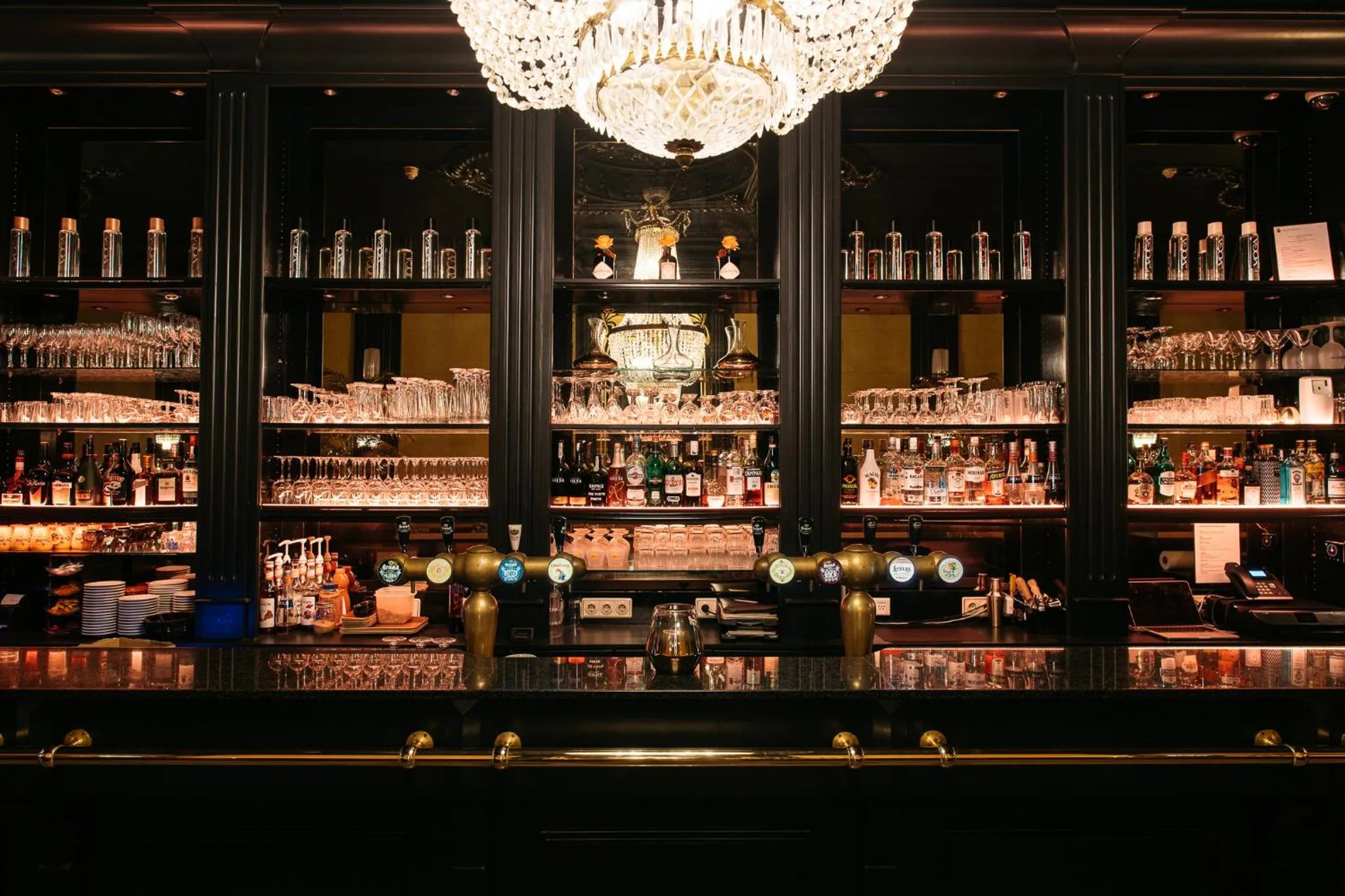 Restaurant/places to eat in Hotel Britannique