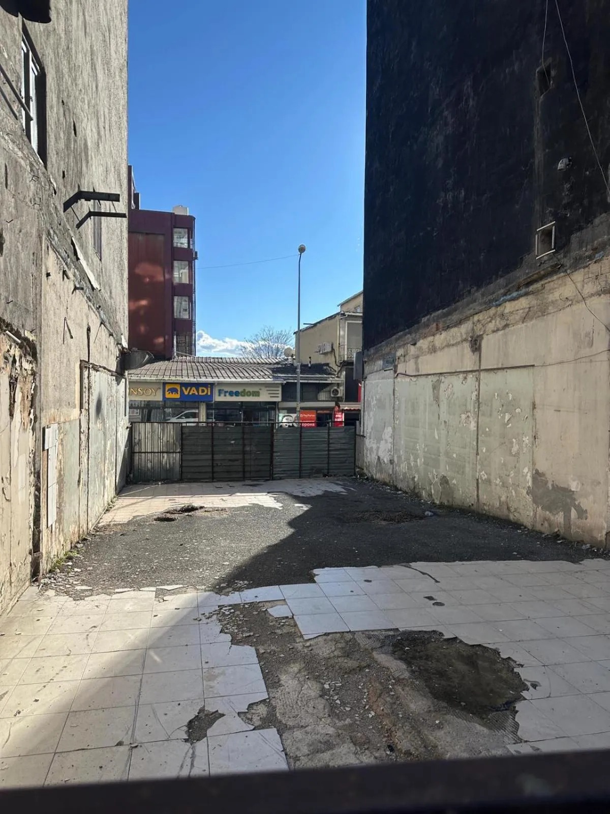 Parking in Fuar Hotel