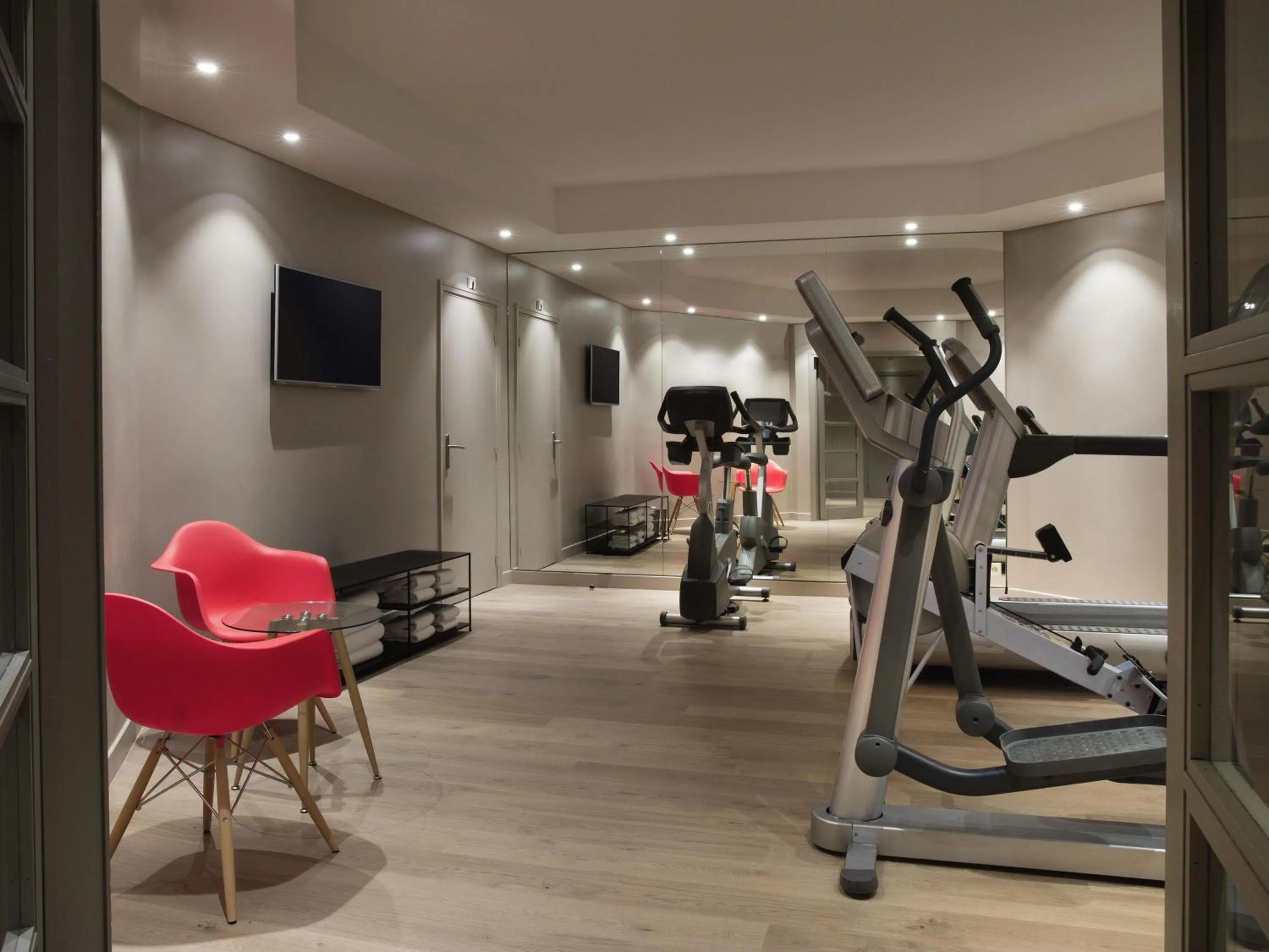 Property building in ibis Styles Bourg La Reine