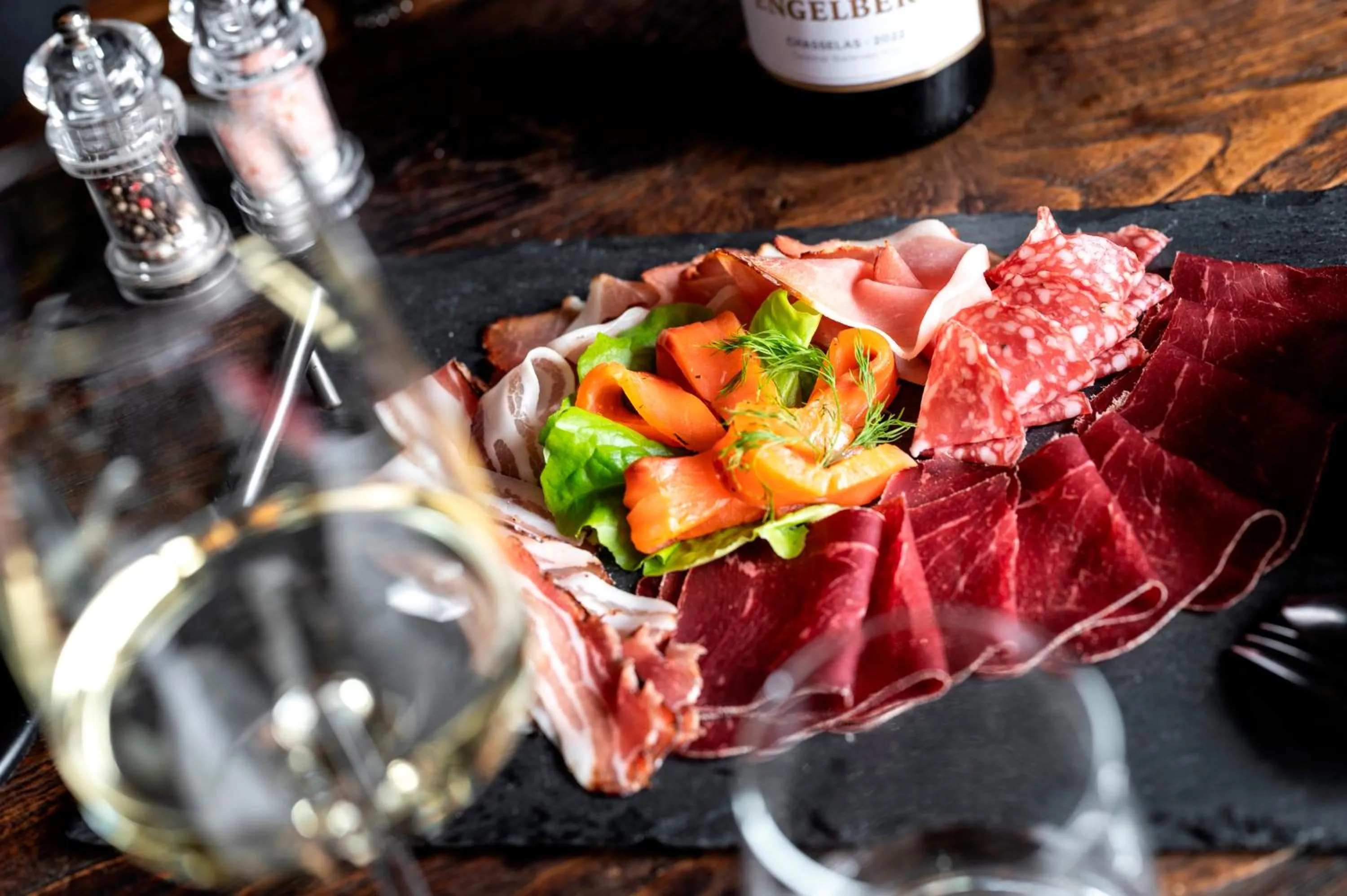 Restaurant/places to eat in Hotel Restaurant Bänklialp