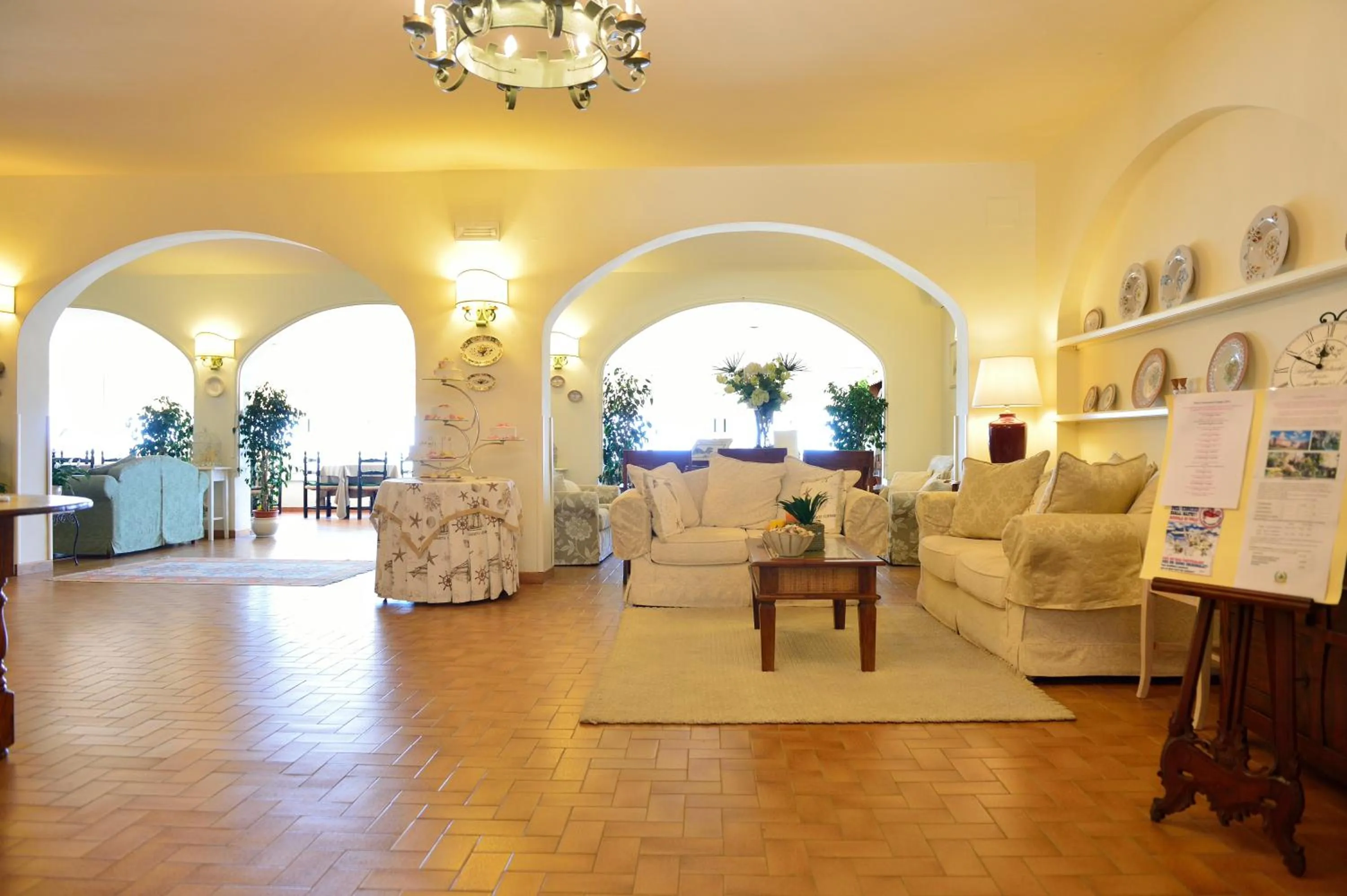 Library in Hotel Acquasanta