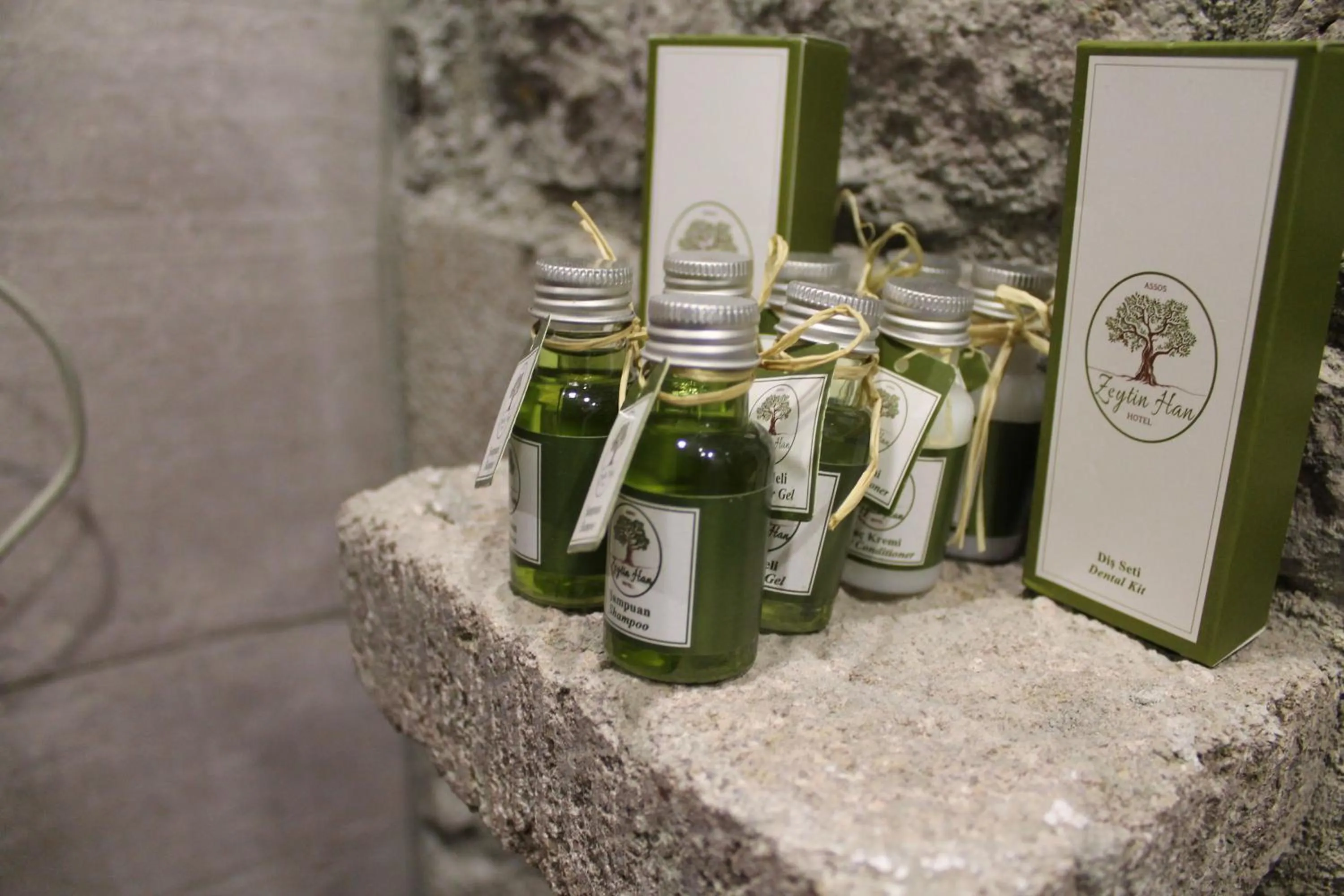 Bathroom in Assos Zeyti̇n Han Special Class Hotel Adults only 12