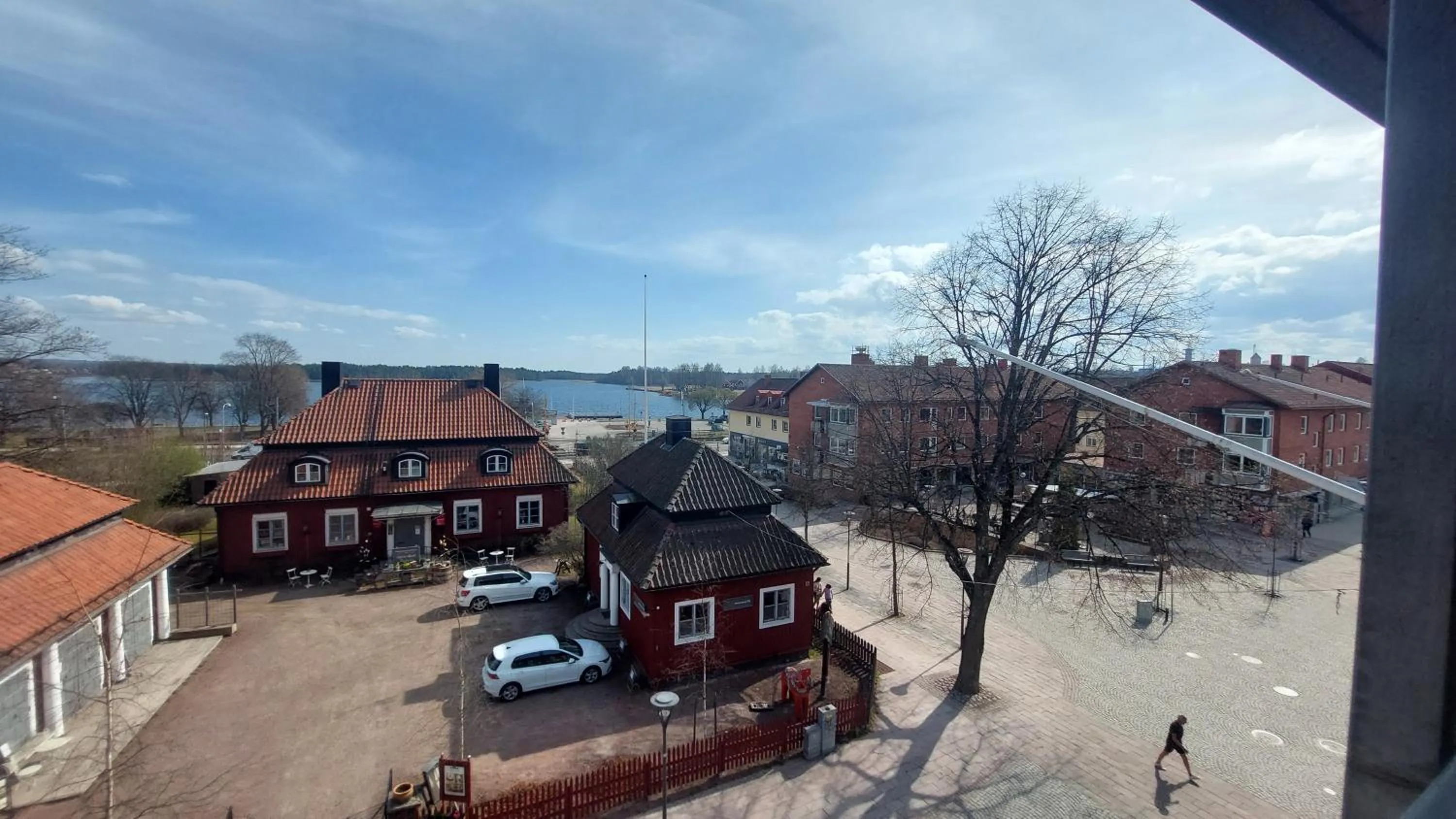 Property building in Hotel Bishops Arms Mora