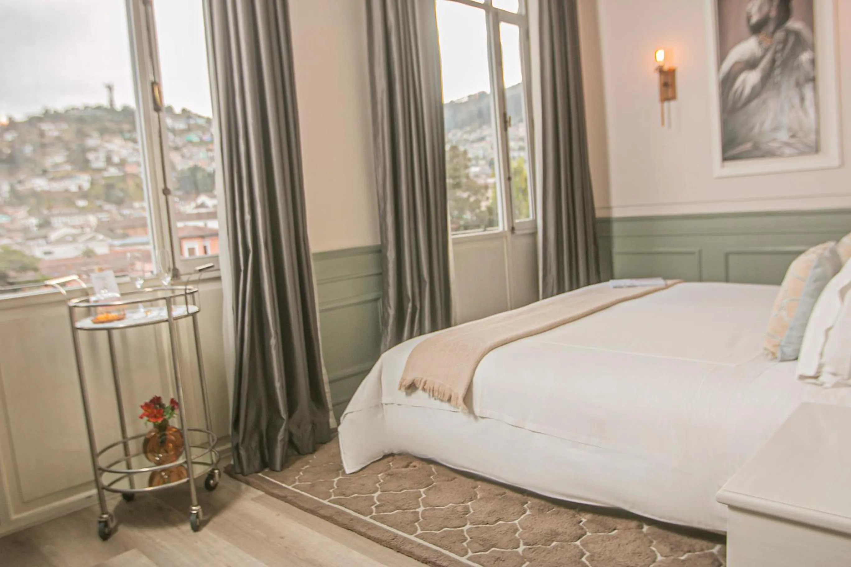 View (from property/room), Bed in Illa Experience Hotel