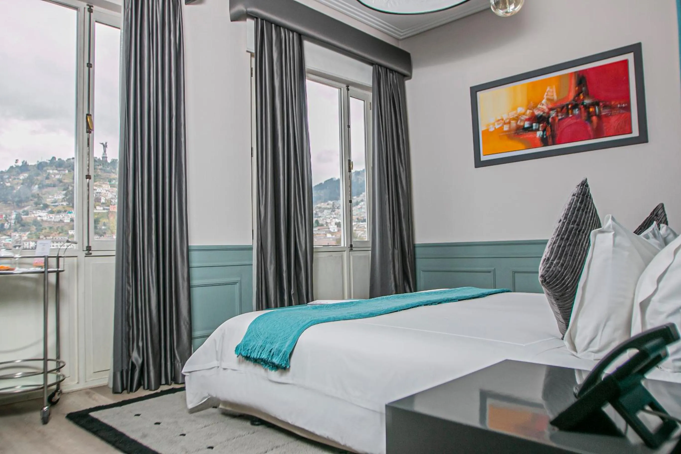 Bed in Illa Experience Hotel