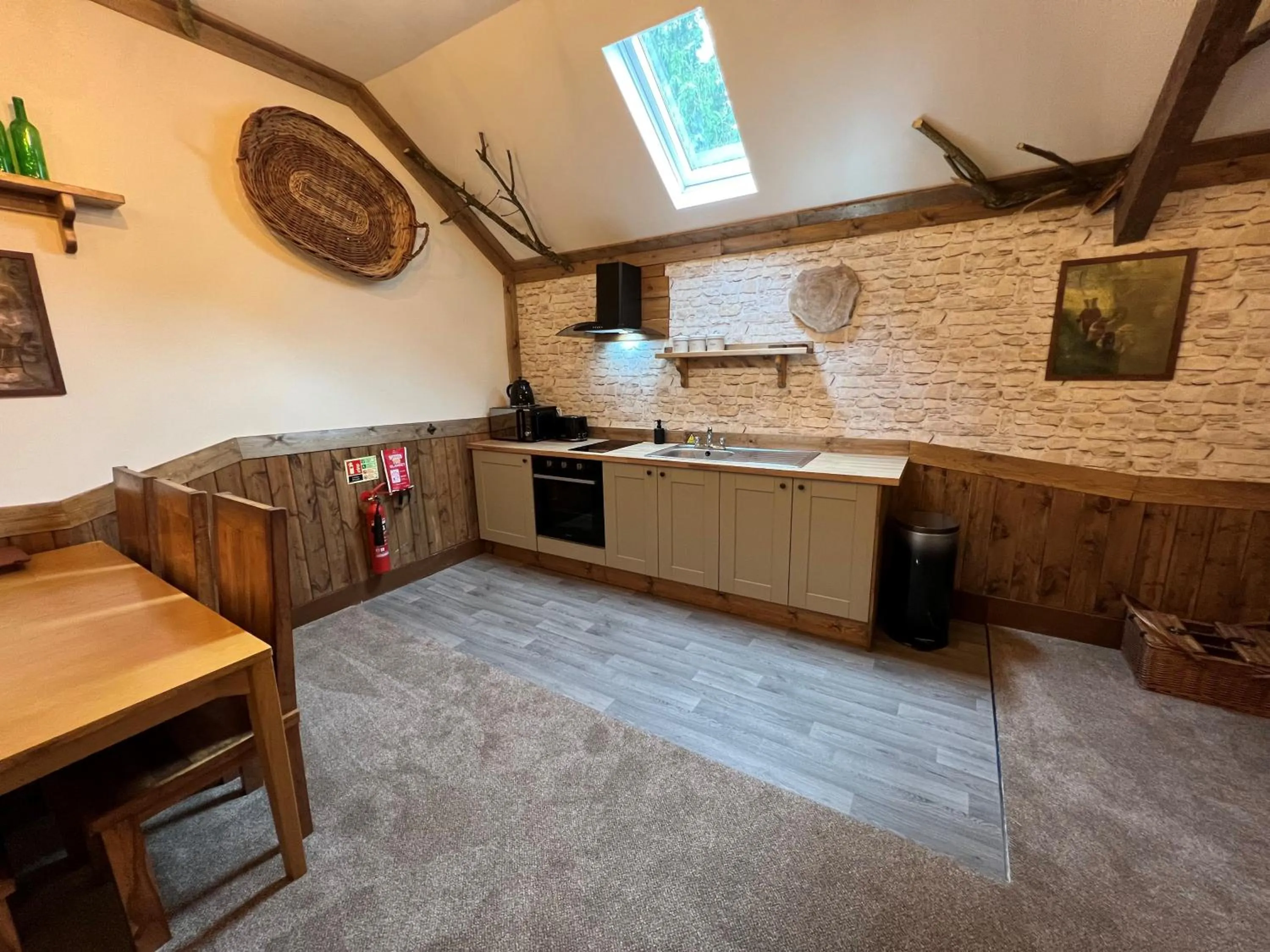 Kitchen or kitchenette in Explorers Retreat Matlock Bath