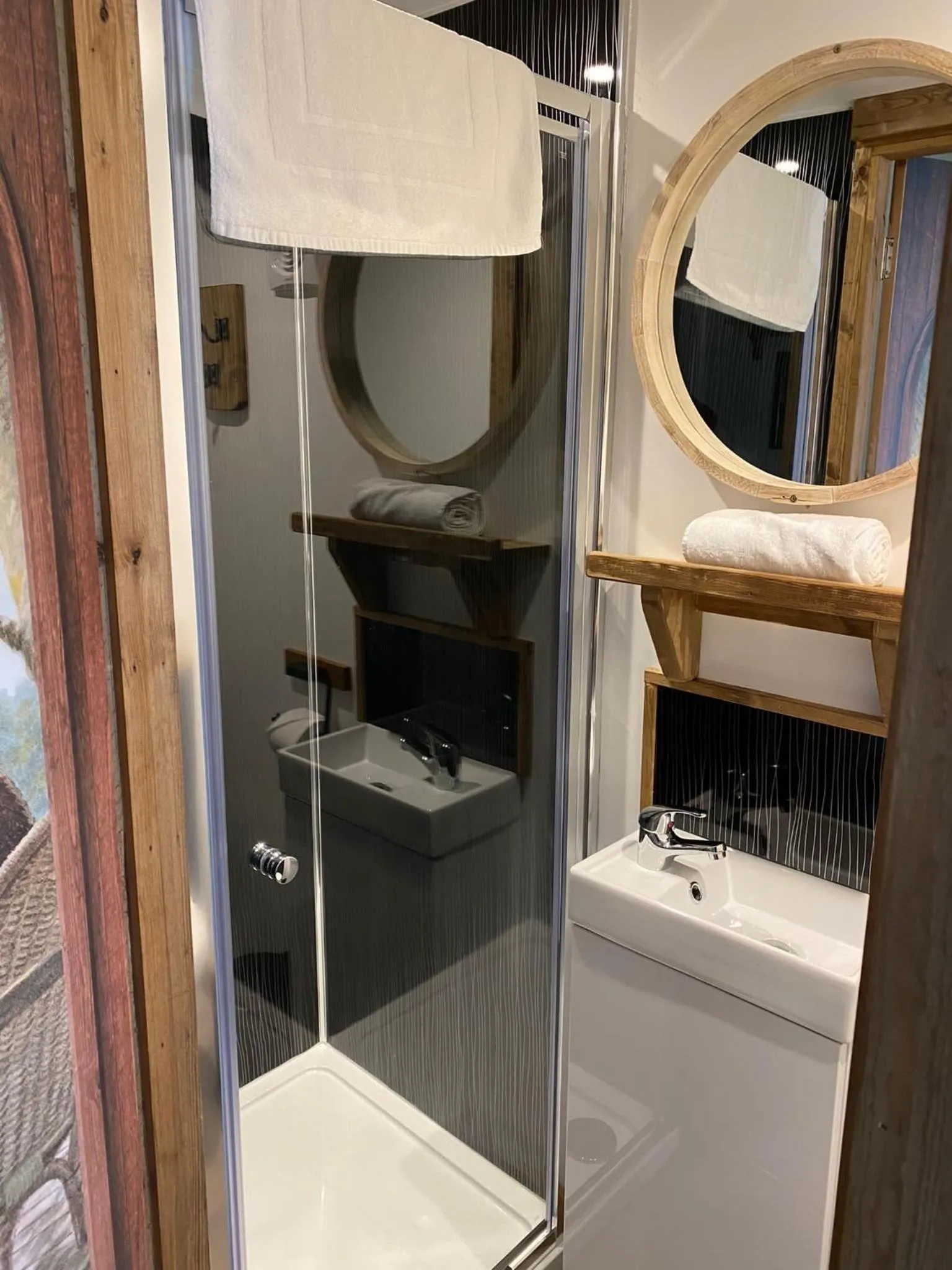 Bathroom in Explorers Retreat Matlock Bath