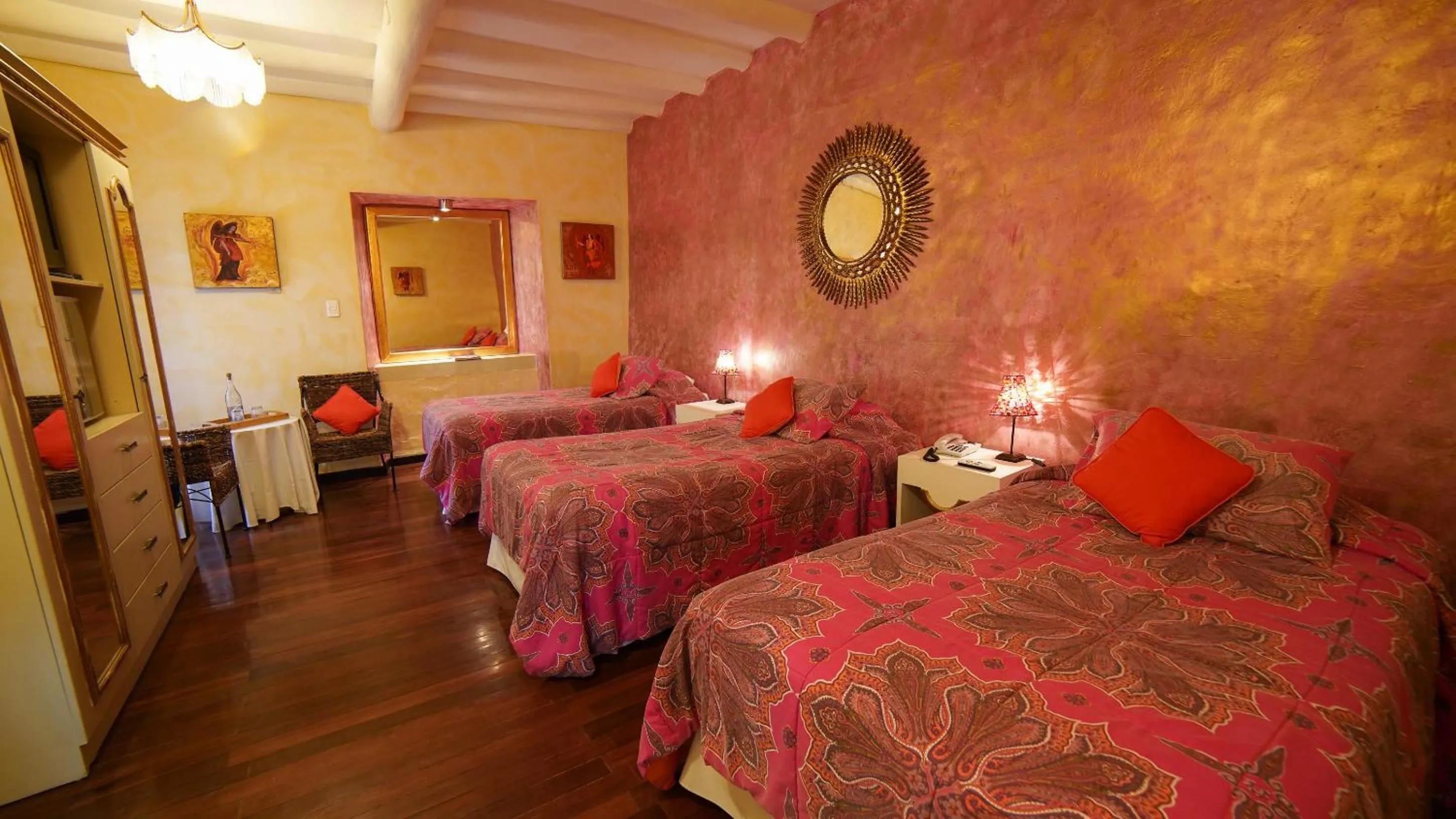 Photo of the whole room in Andean Wings Boutique Hotel