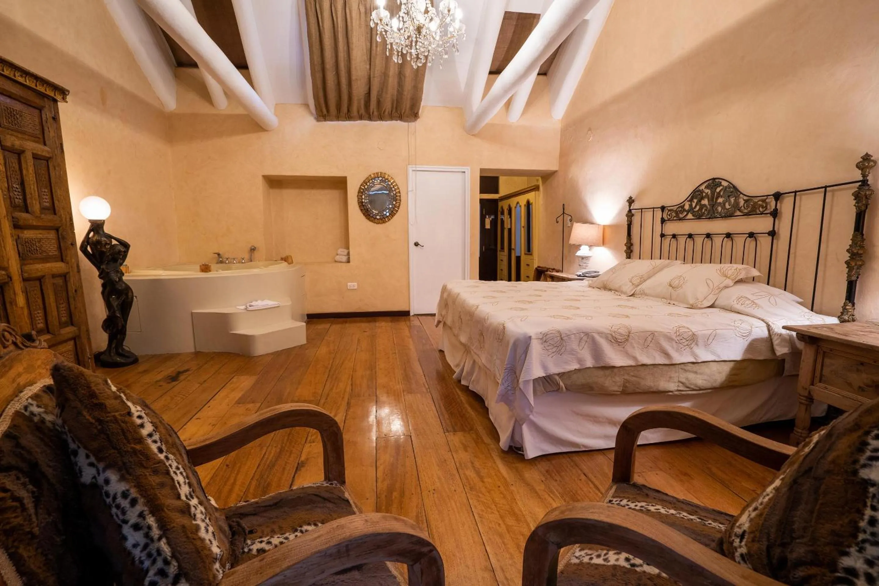 Photo of the whole room in Andean Wings Boutique Hotel