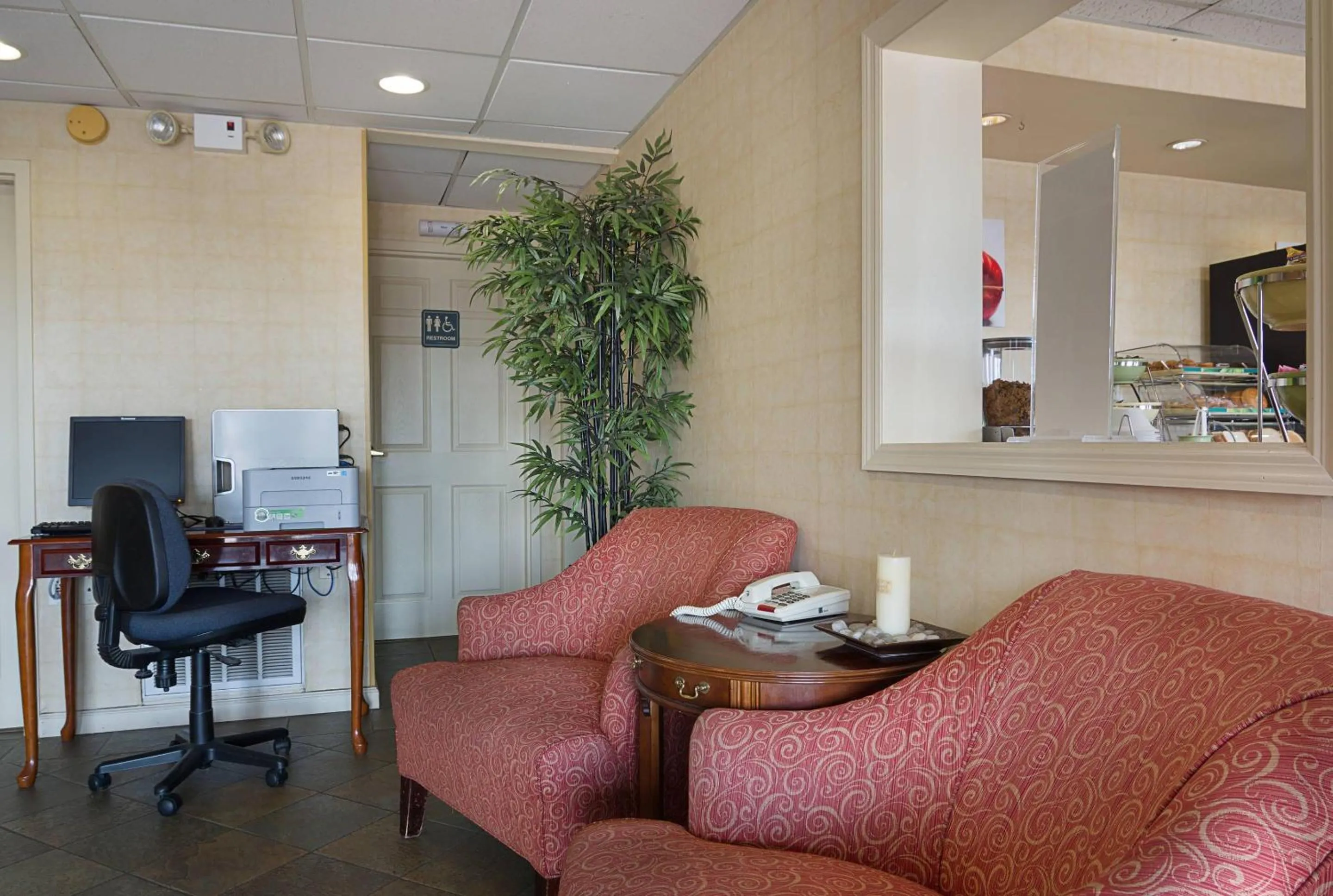 Business facilities in Quality Inn Calhoun North I-75