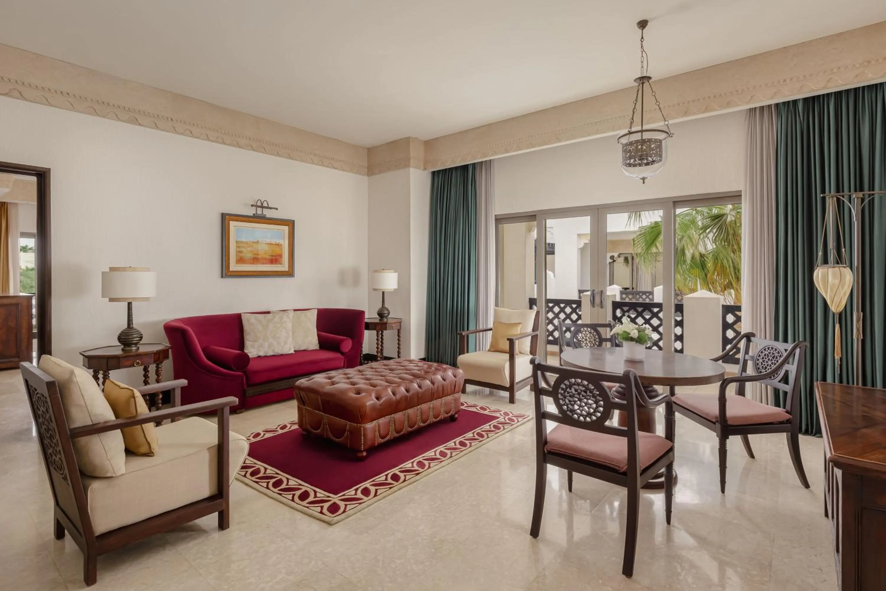 Living room in Sharq Village & Spa, a Ritz-Carlton Hotel