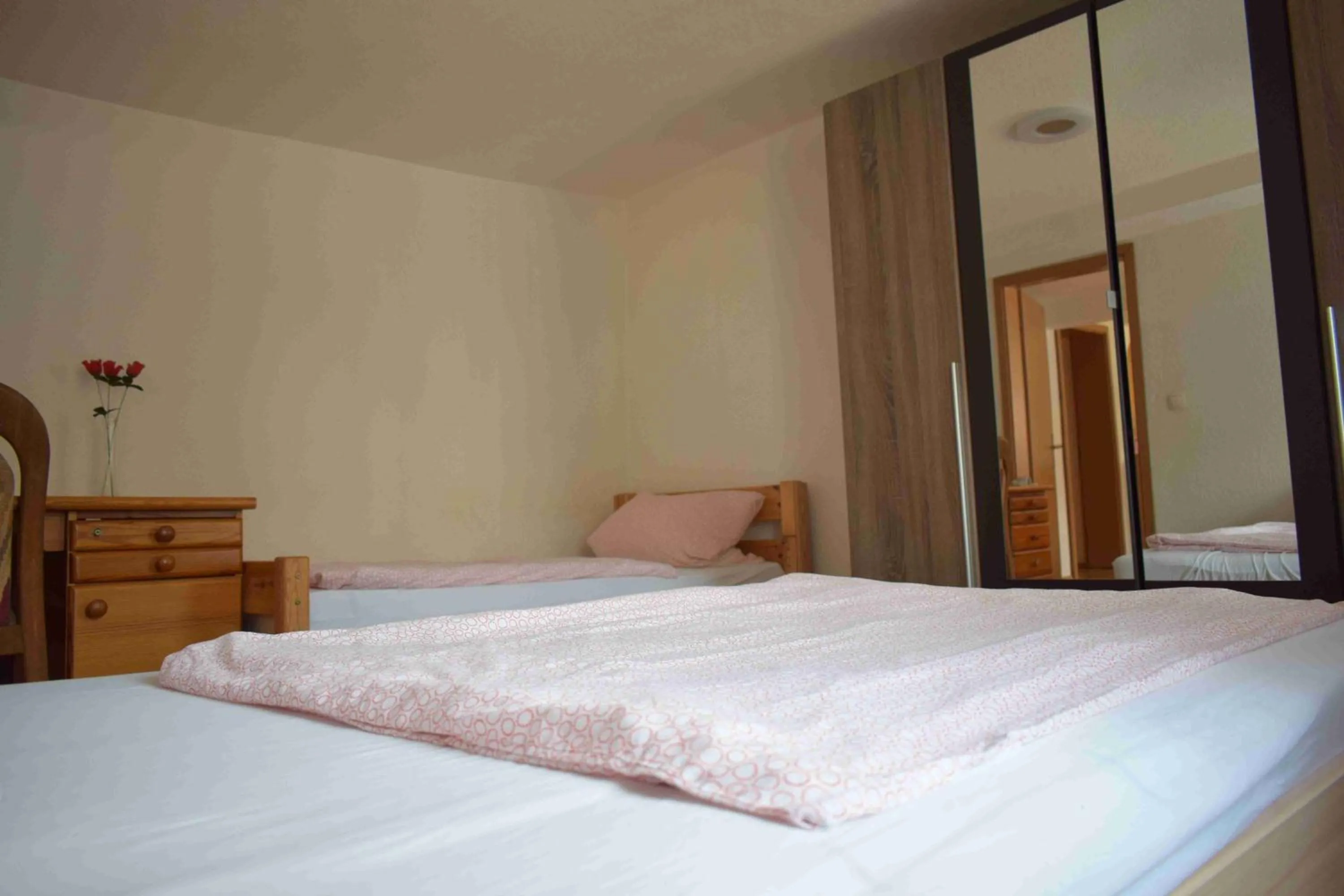 Bedroom, Bed in Ferienwohnung Hermann Hesse Stadt