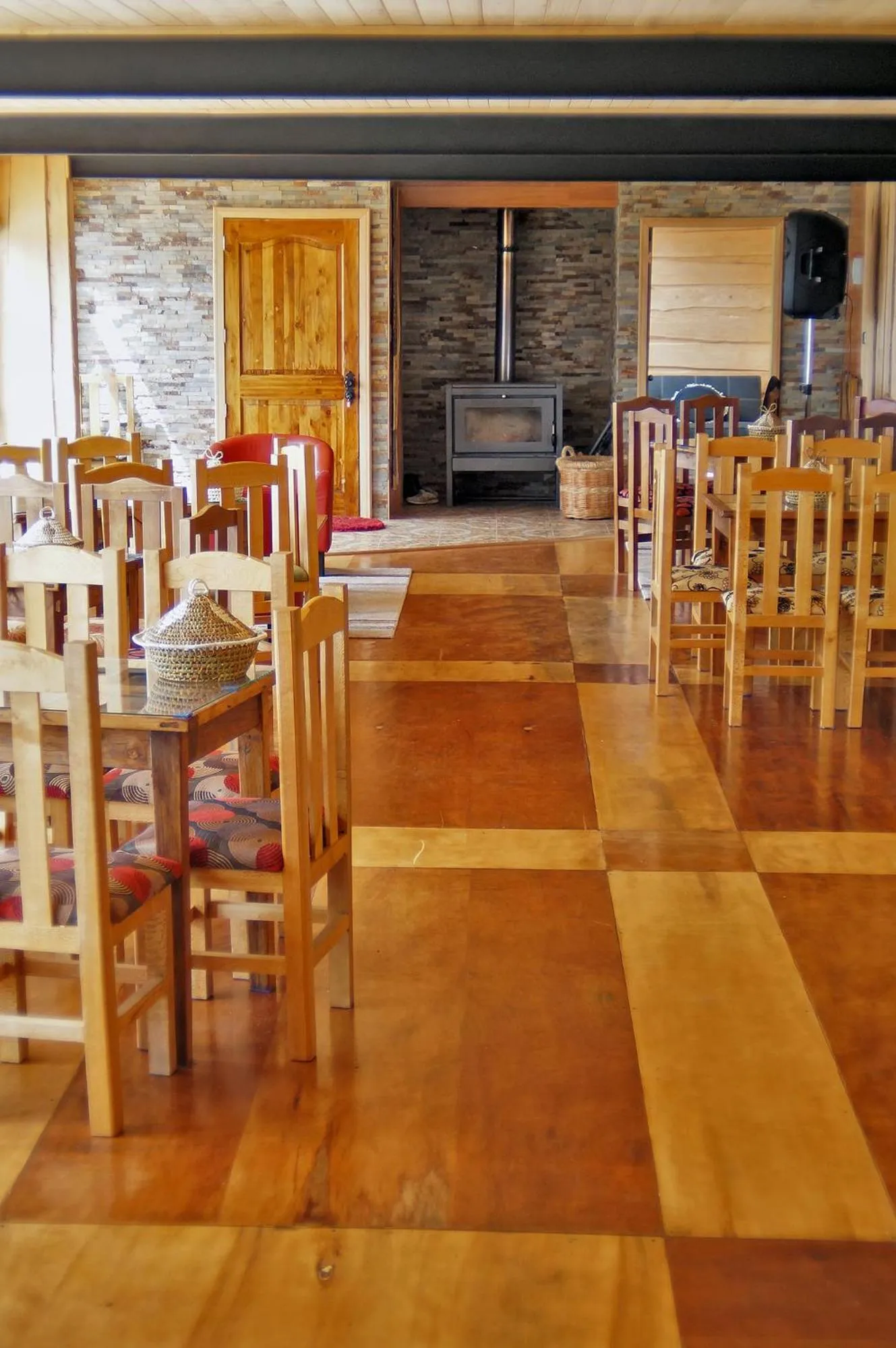 Restaurant/places to eat in Hotel Boutique Antukenu