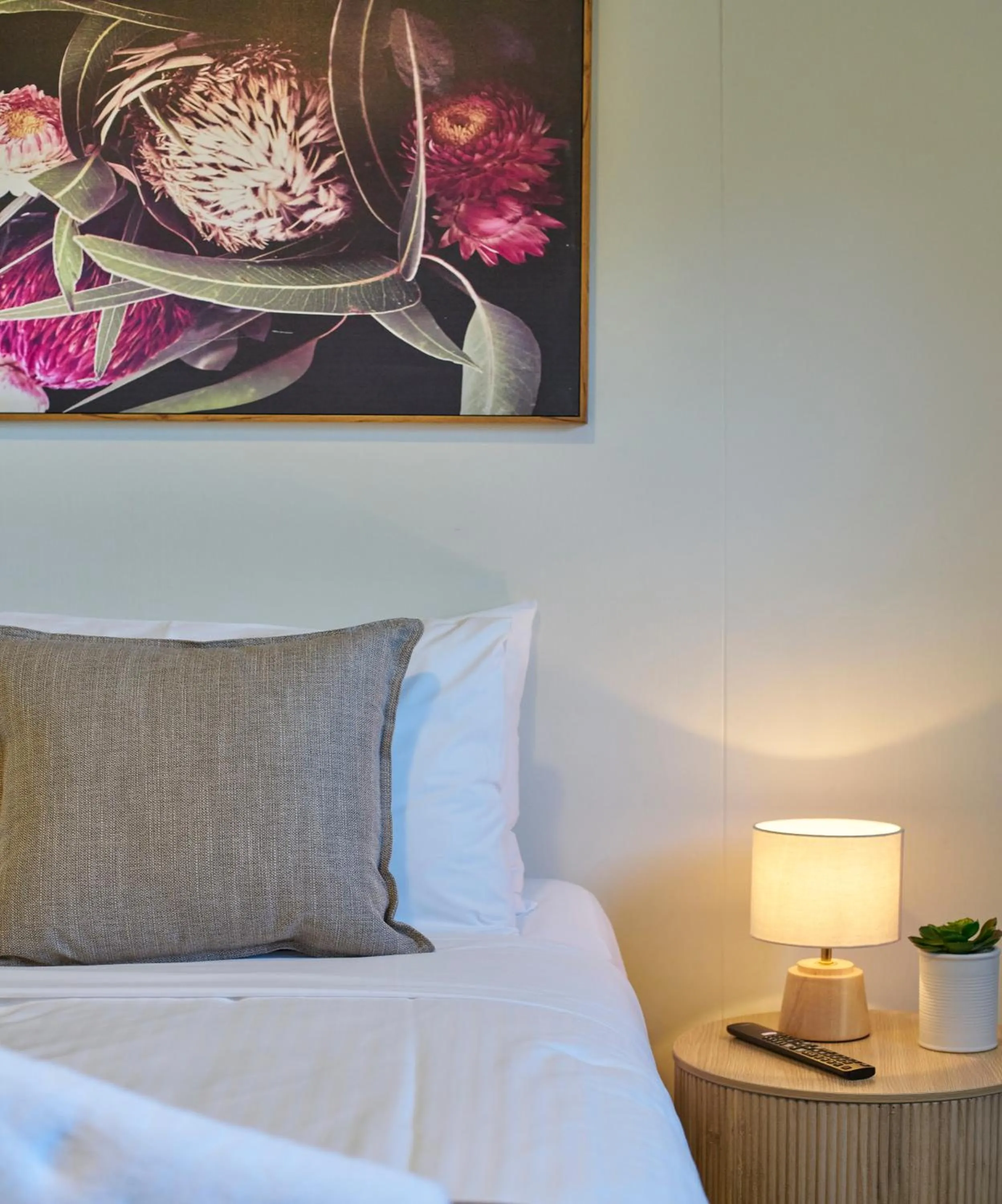 Property building, Bed in The Island Accommodation