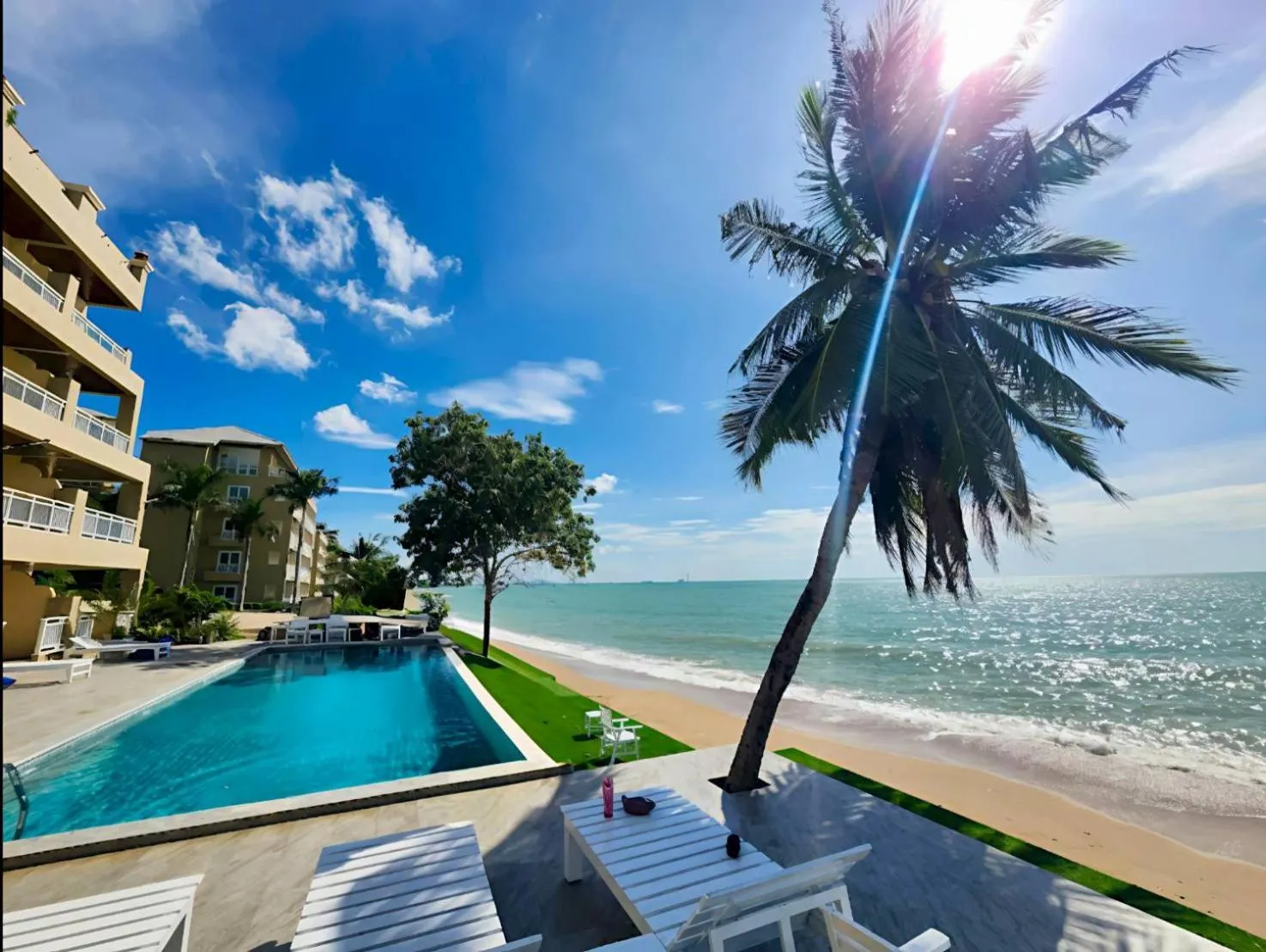 Swimming pool in Royal Phala Cliff Beach Resort