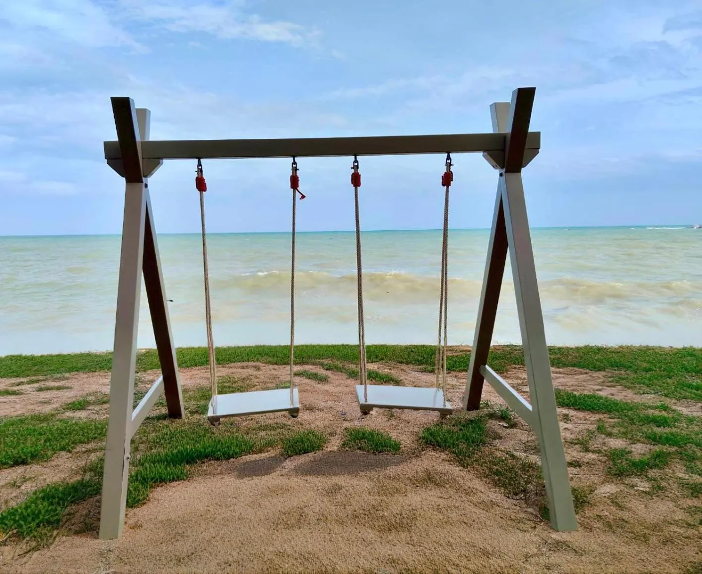 Beach in Royal Phala Cliff Beach Resort