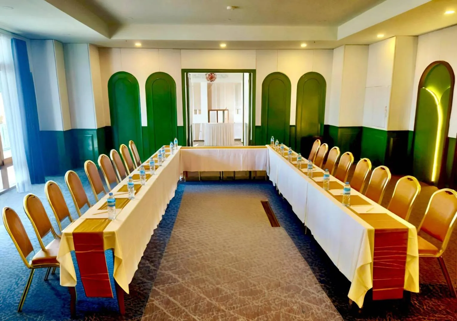 Meeting/conference room in Royal Phala Cliff Beach Resort