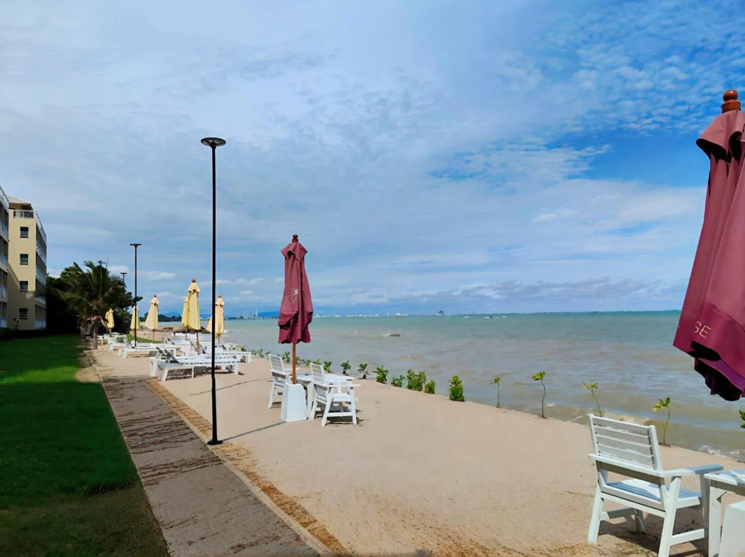 Beach in Royal Phala Cliff Beach Resort