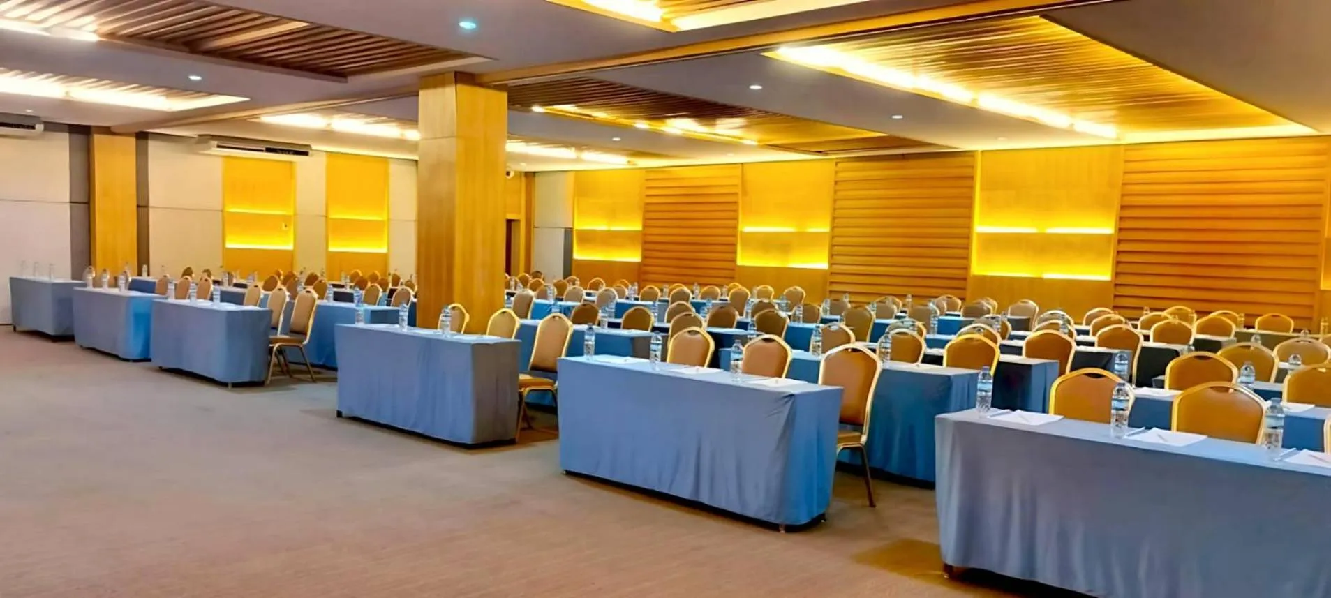 Meeting/conference room in Royal Phala Cliff Beach Resort