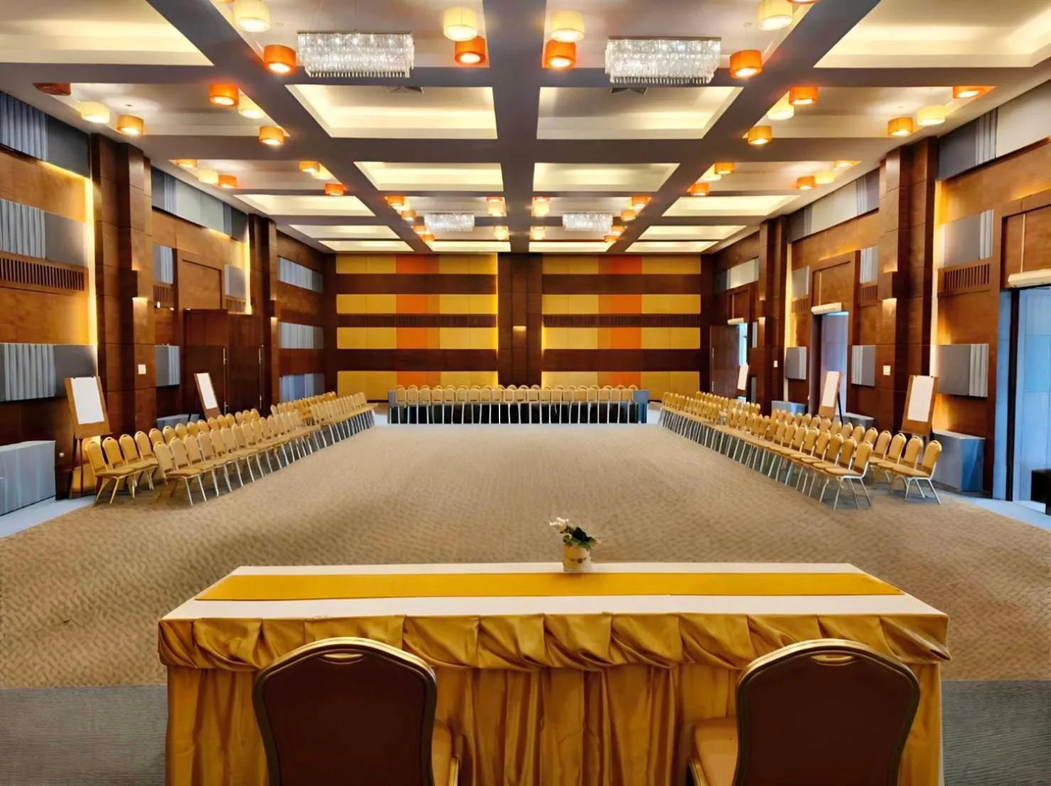 Meeting/conference room in Royal Phala Cliff Beach Resort