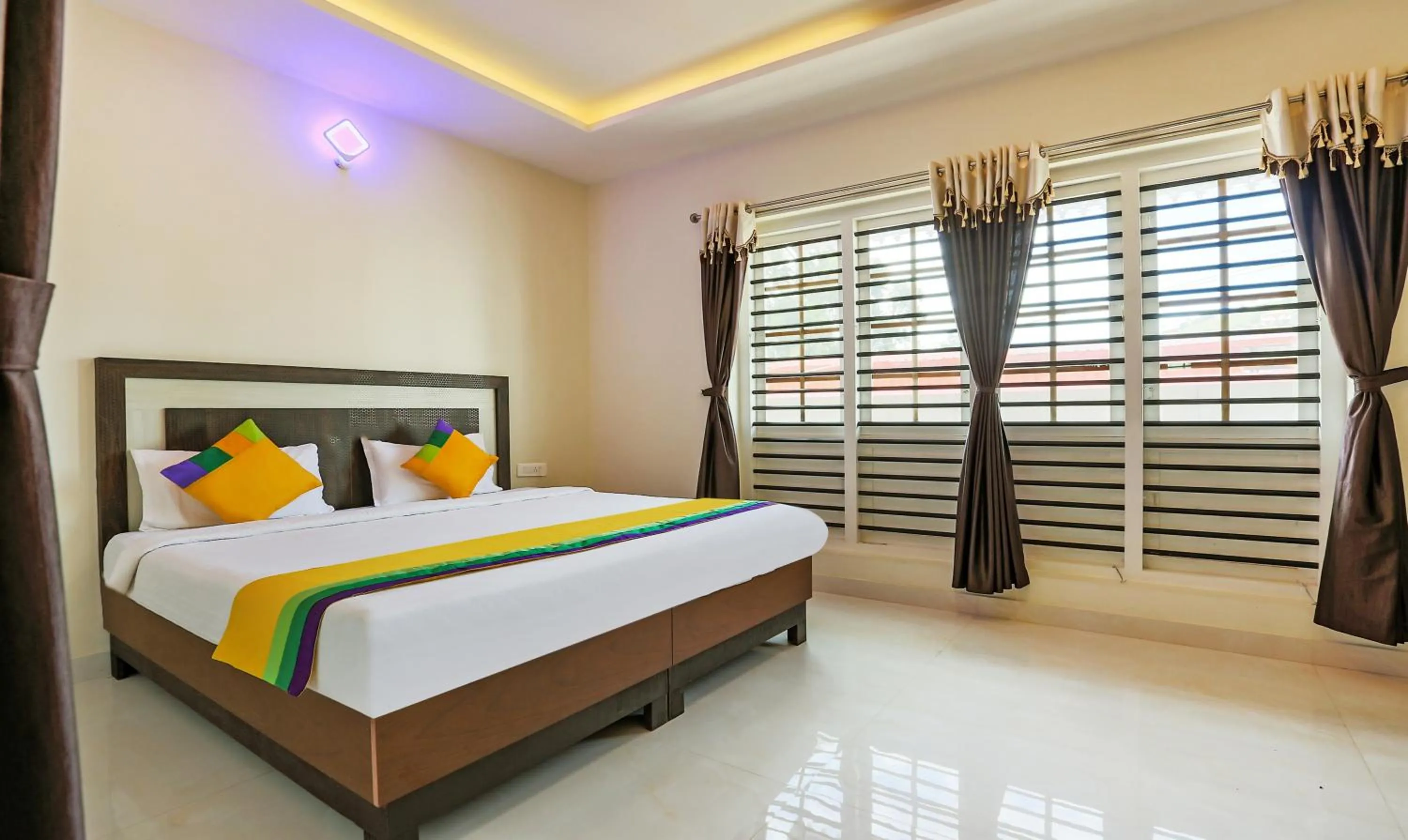 Itsy Hotels Kottaram Residency, 10 Mins To Botanical Garden