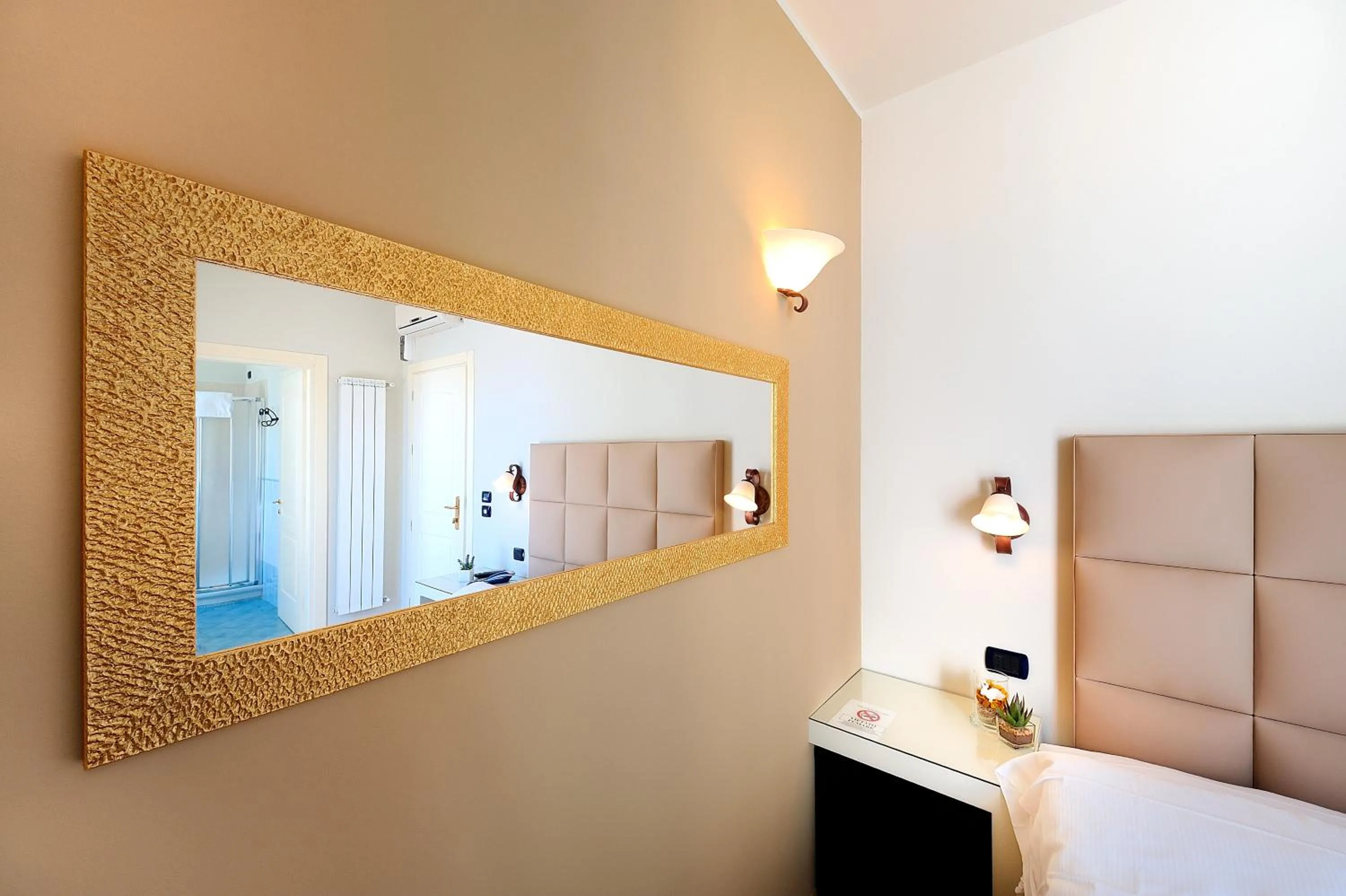 Decorative detail, Bed in Albergo Giuan Arma di Taggia