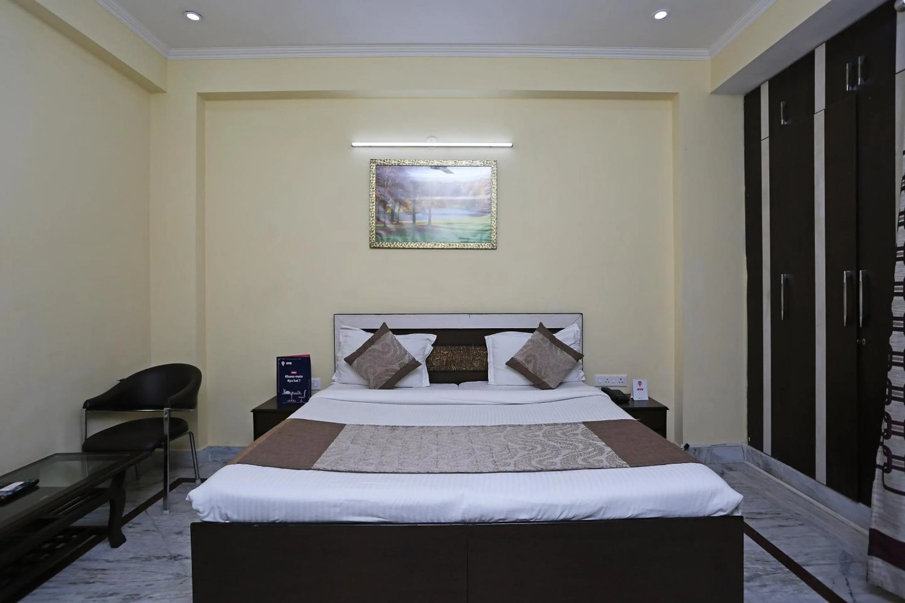 Bedroom in Hotel O The Shan