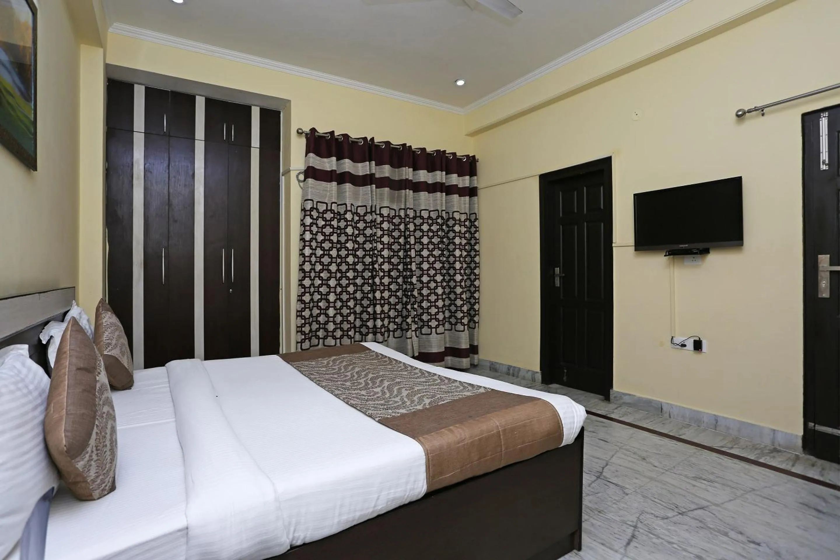 Bedroom in Hotel O The Shan