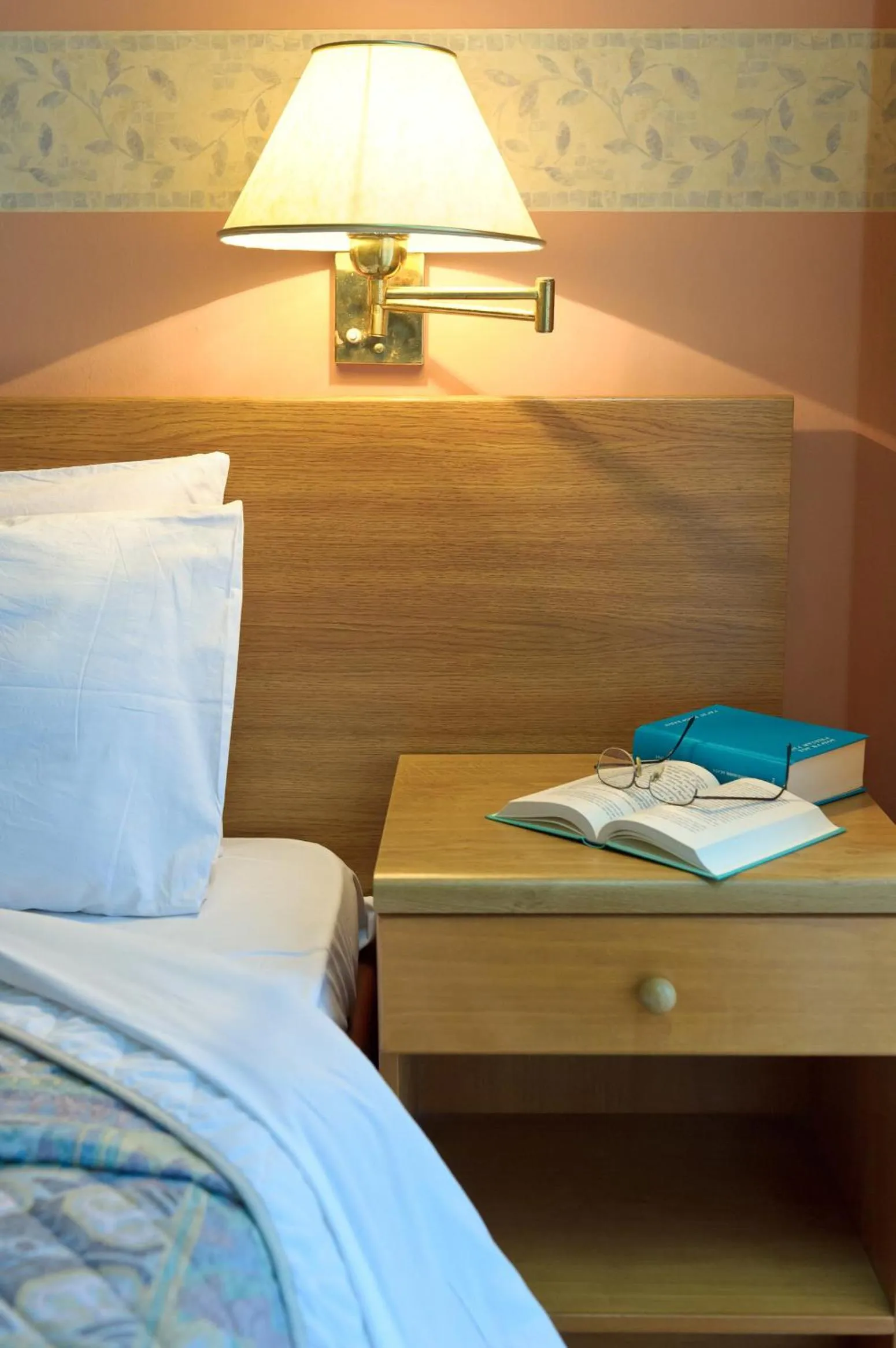 Decorative detail, Bed in Anesis