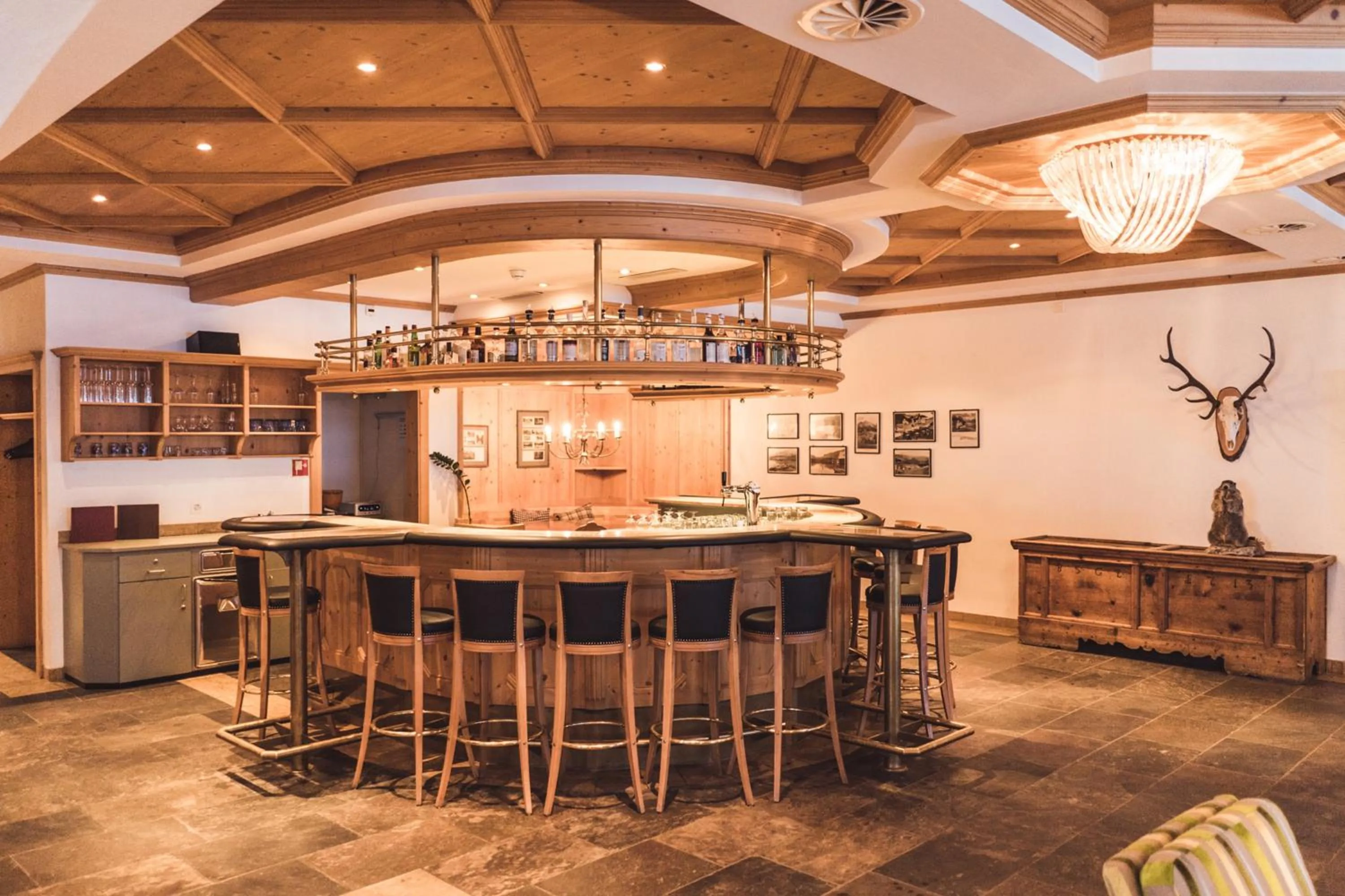 Lounge or bar in Posthotel Valbella - Berge, Spa & Wir