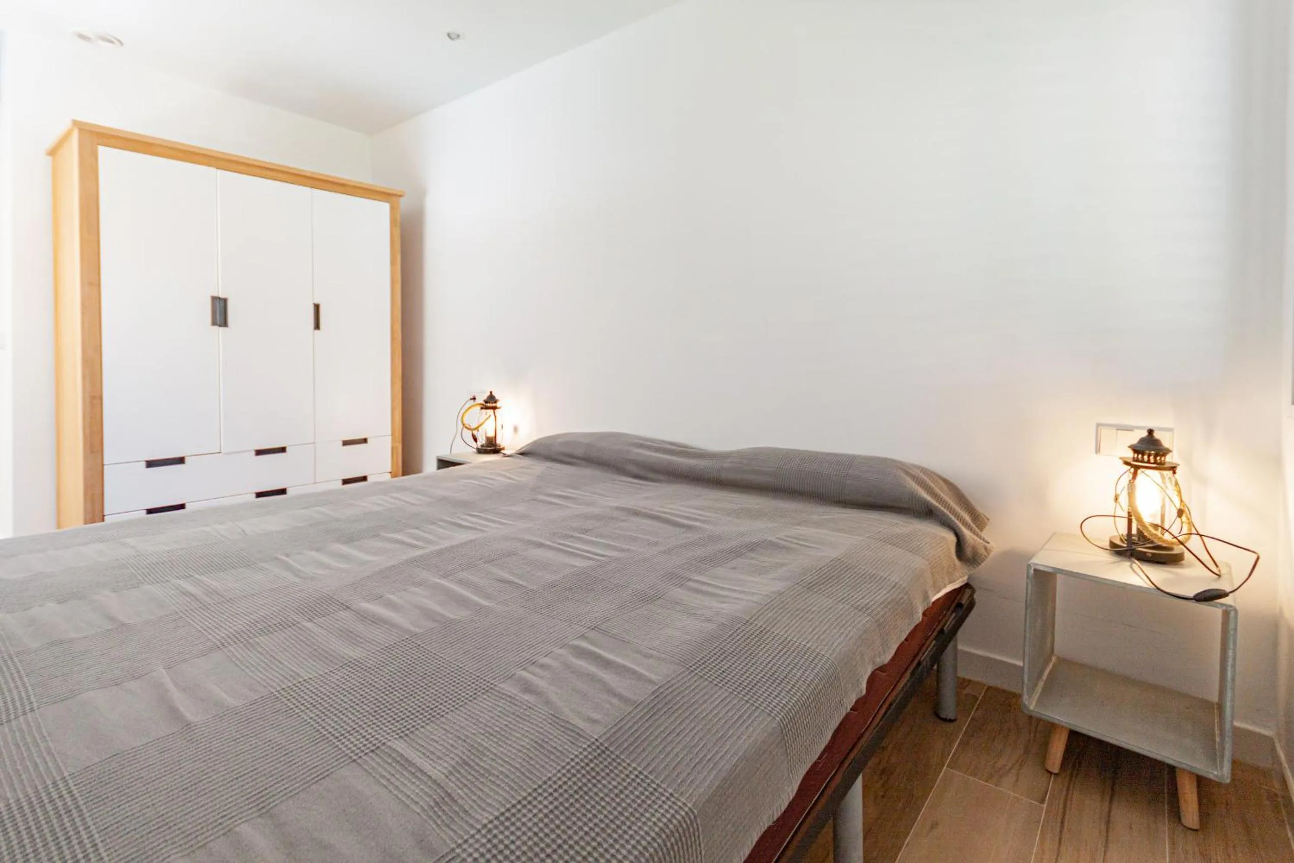 Bed in Inmovecos reformado 1ºlinea playa Optimist 2