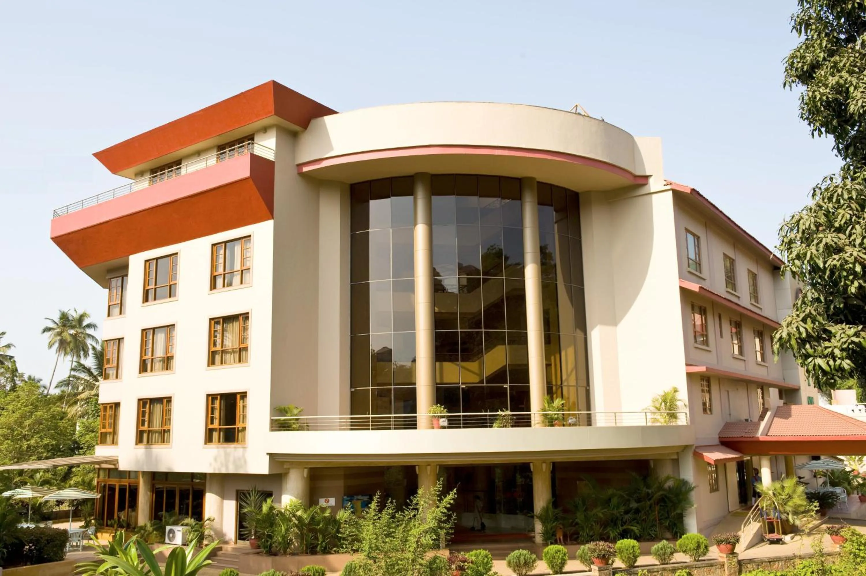 Facade/entrance in Chances Resort and Casino An Indy Resort
