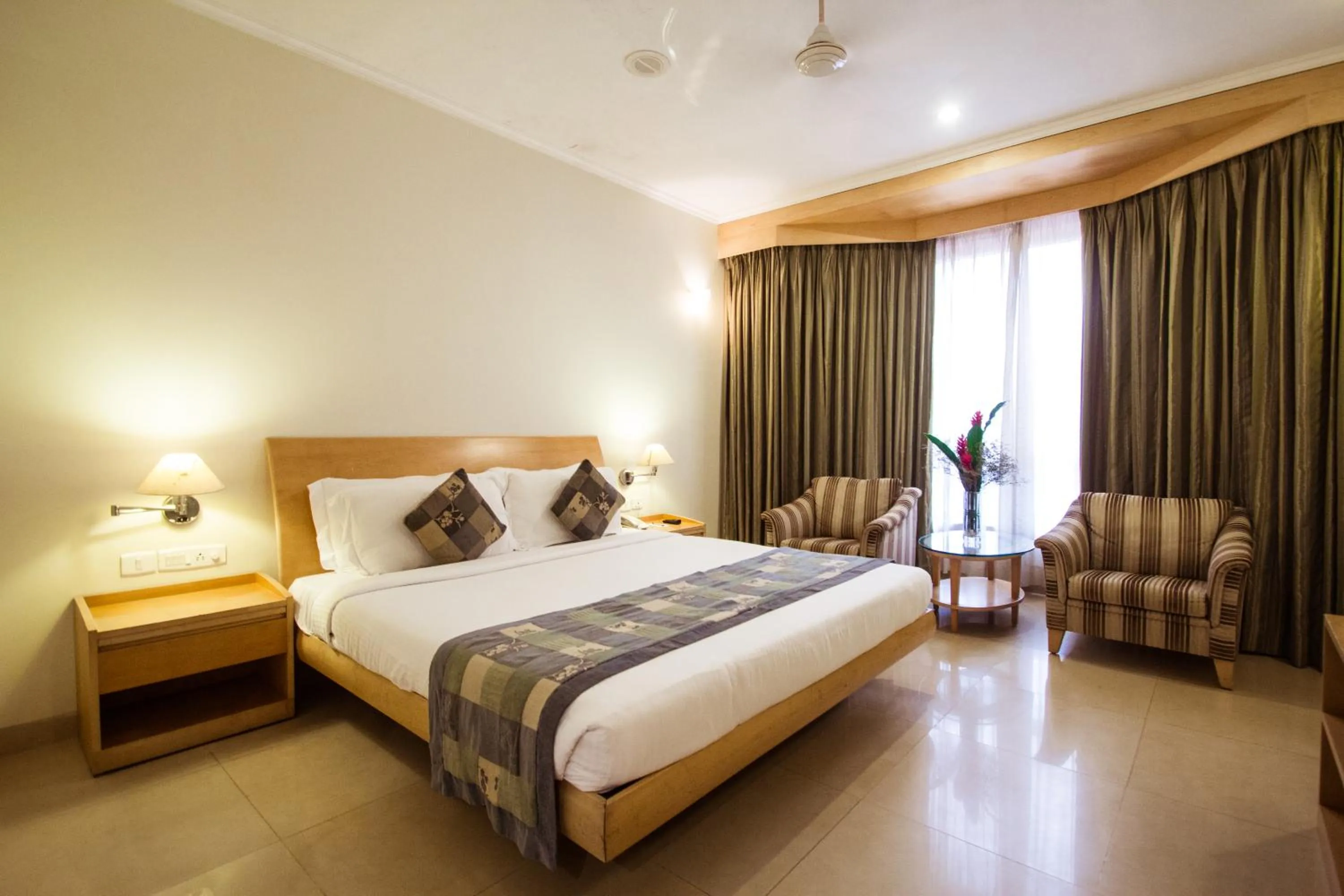 Bedroom, Bed in Chances Resort and Casino An Indy Resort